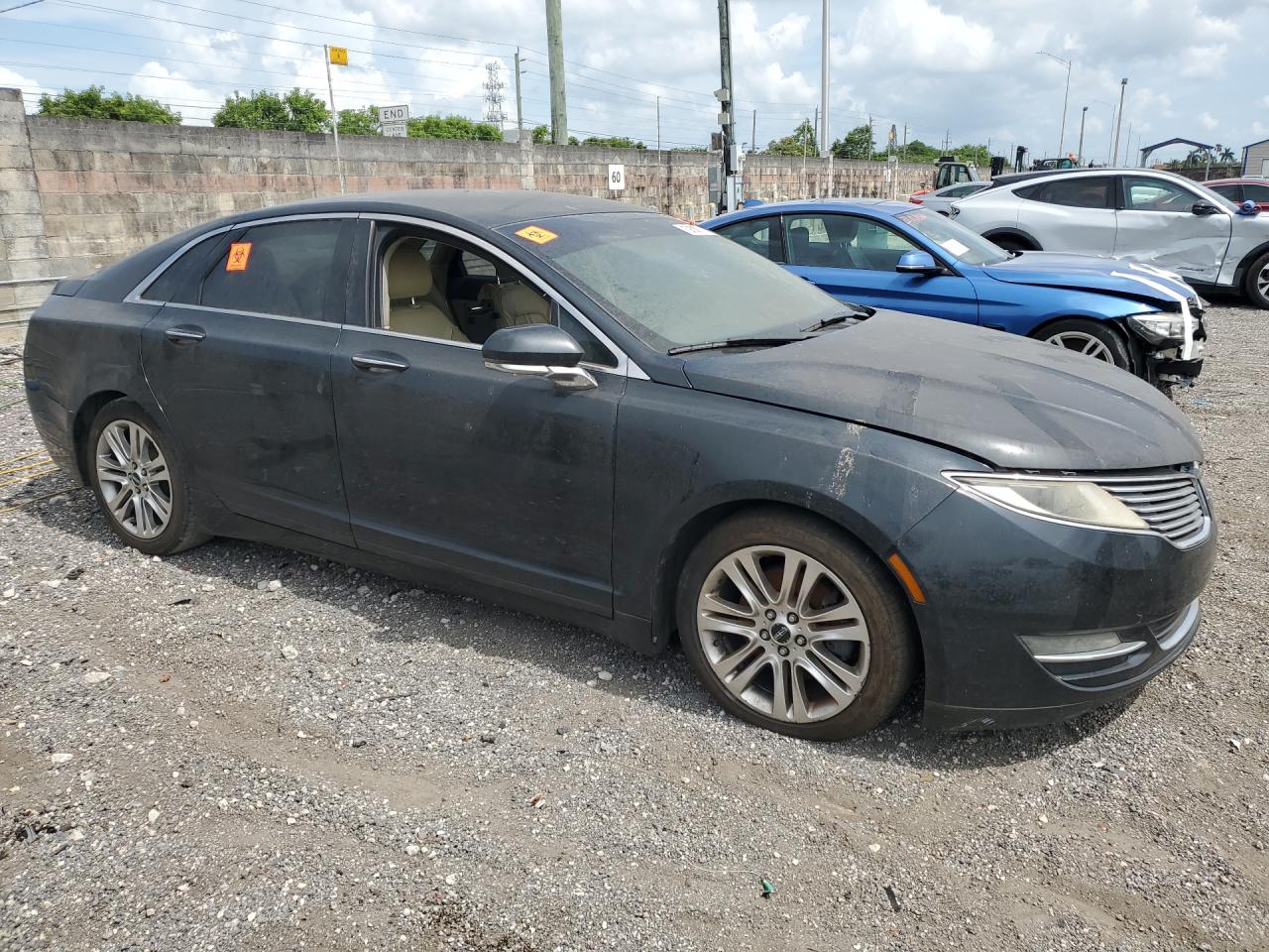 2014 Lincoln Mkz Black vin: 3LN6L2G99ER833204 Damage: Right Front Fender, Chipped, 4