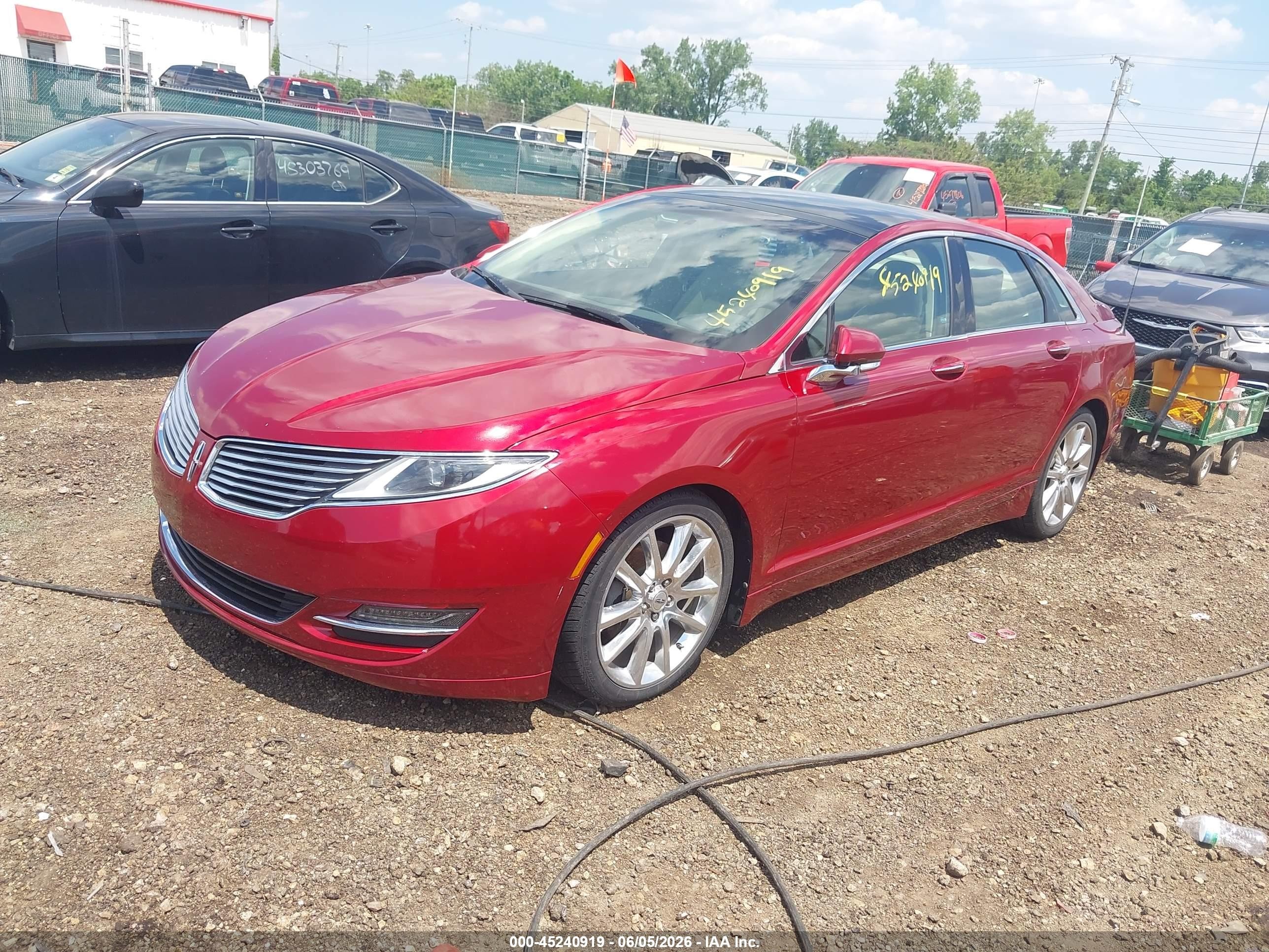 2014 Lincoln Mkz   Red vin: 3LN6L2G9XER811082