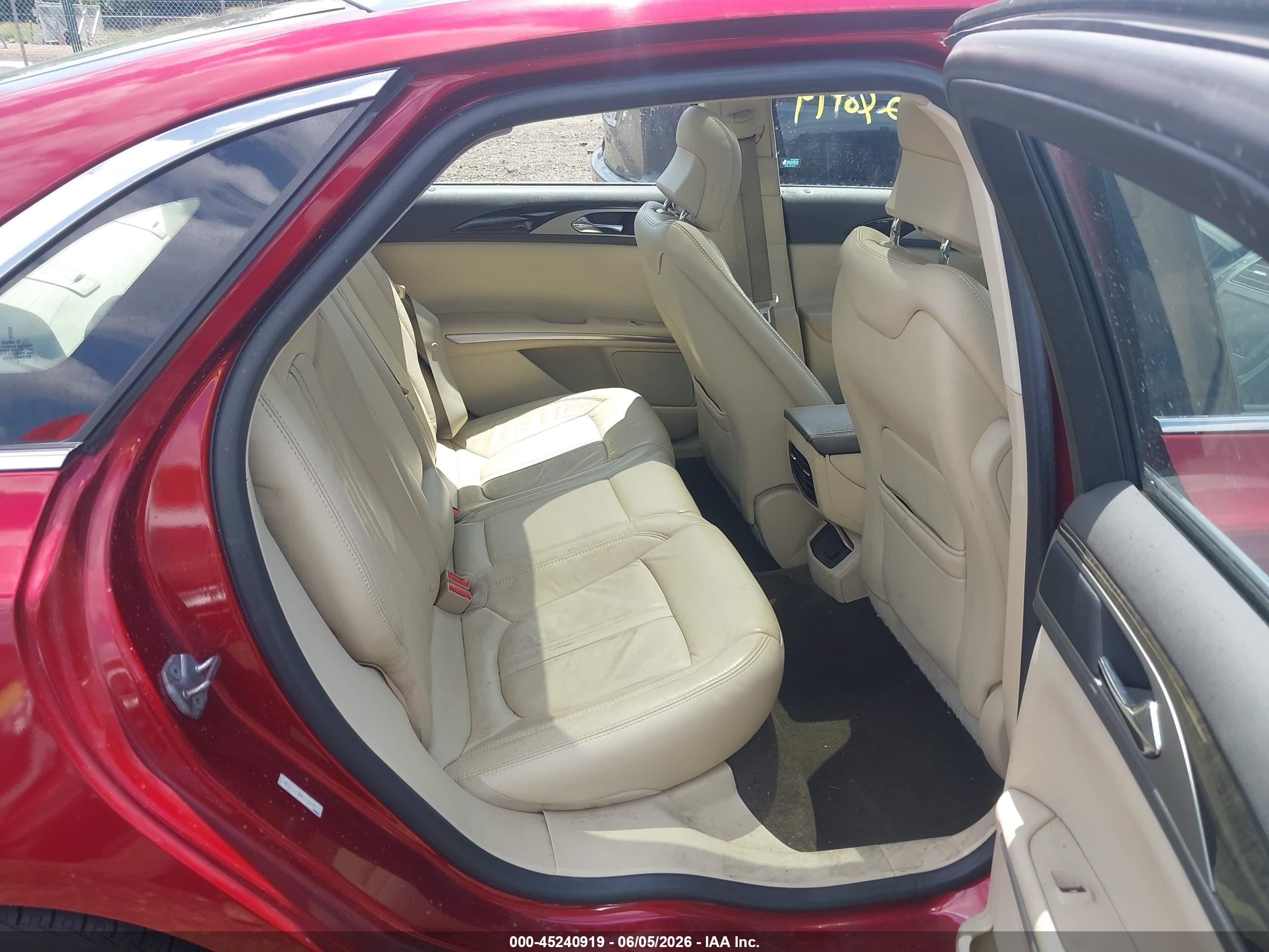 2014 Lincoln Mkz   Red vin: 3LN6L2G9XER811082
