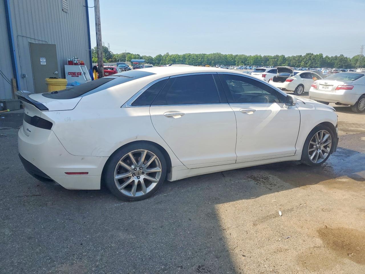 2014 Lincoln Mkz White vin: 3LN6L2G9XER827606