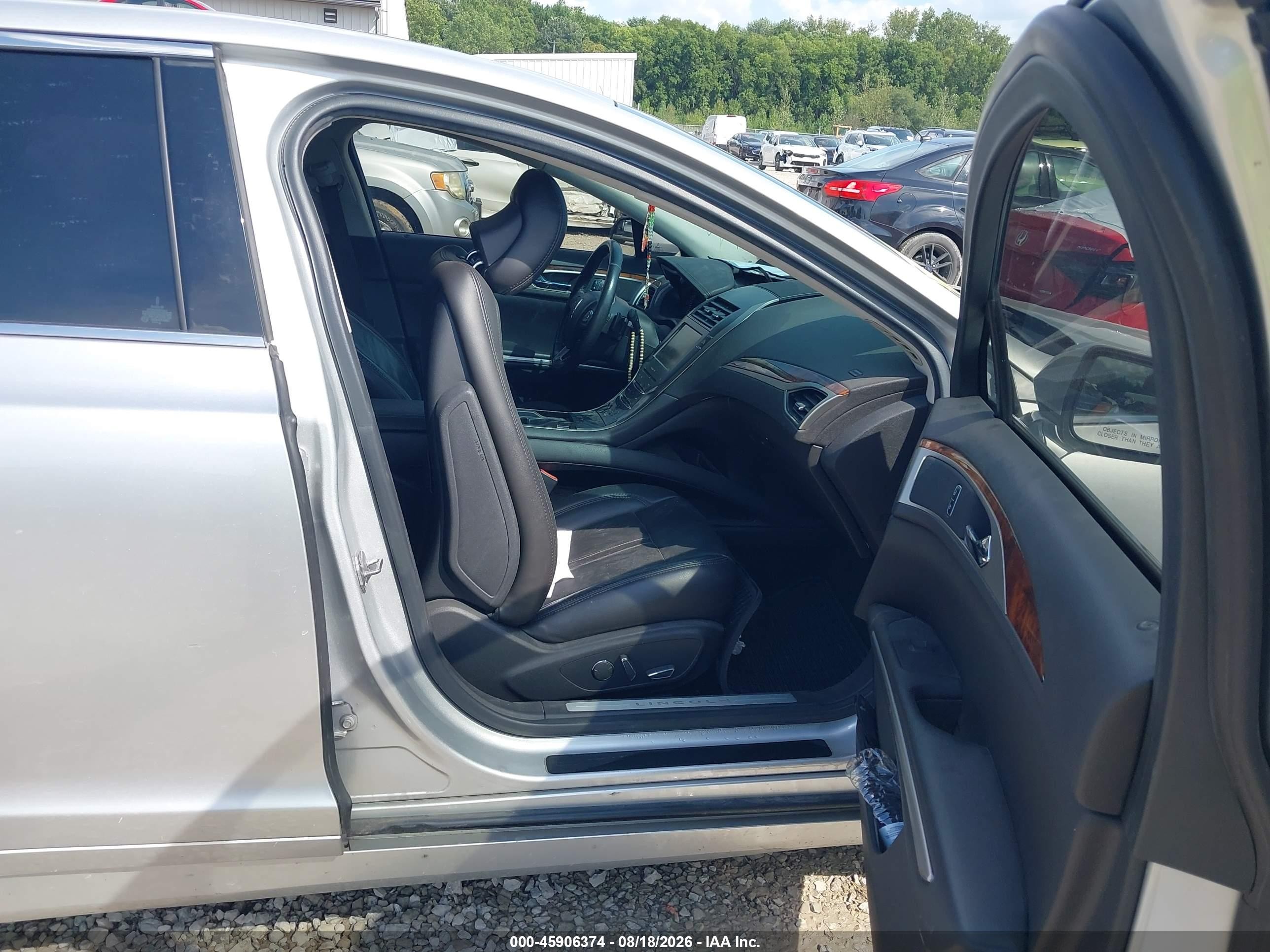 2014 Lincoln Mkz   Silver vin: 3LN6L2G9XER830893