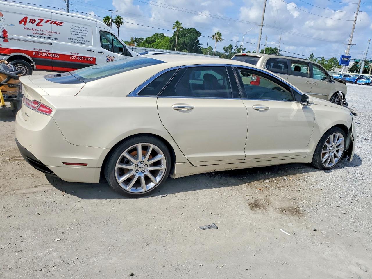 2014 Lincoln Mkz Beige vin: 3LN6L2G9XER833227