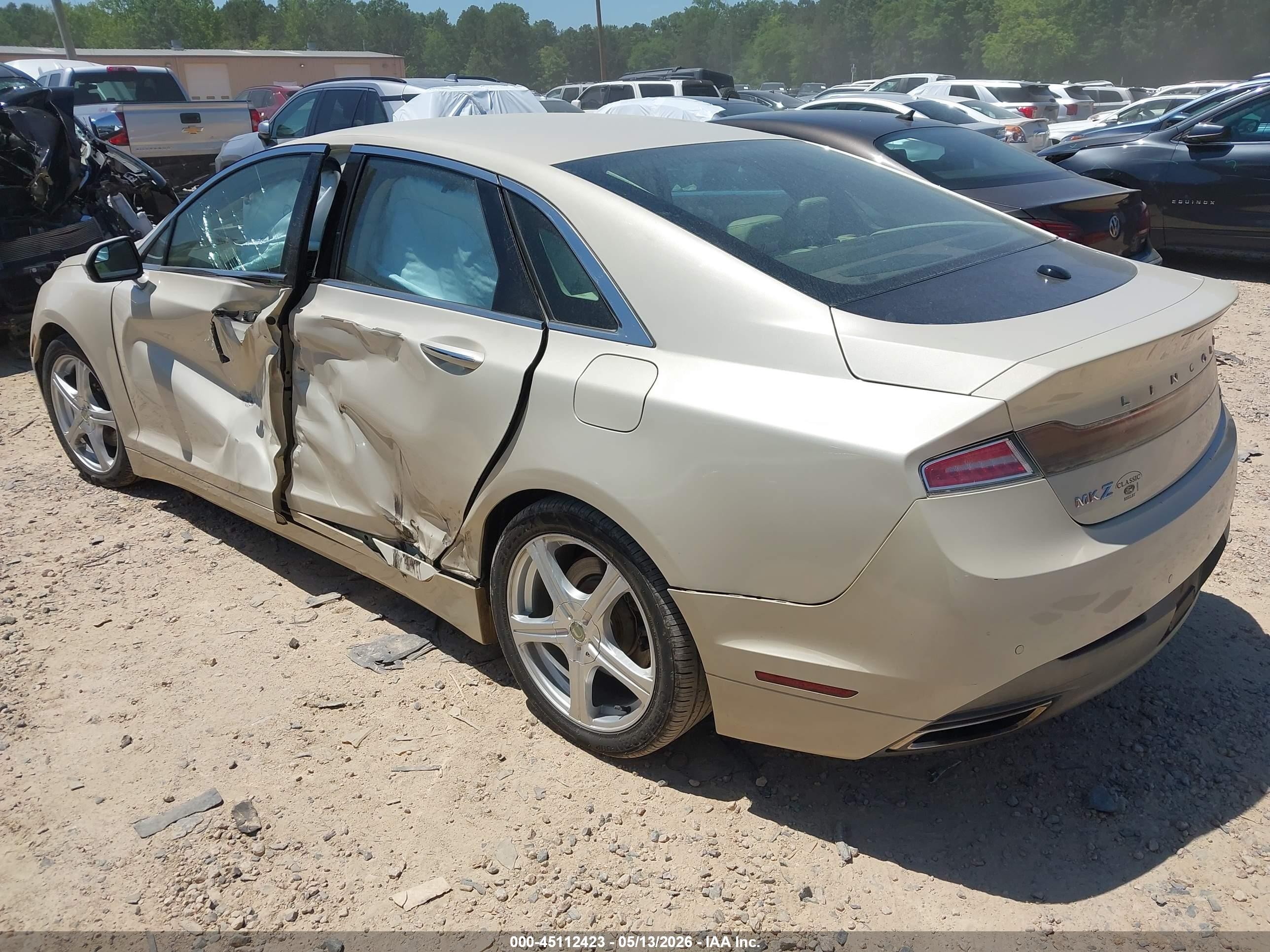 2014 Lincoln Mkz Beige vin: 3LN6L2G9XER835320