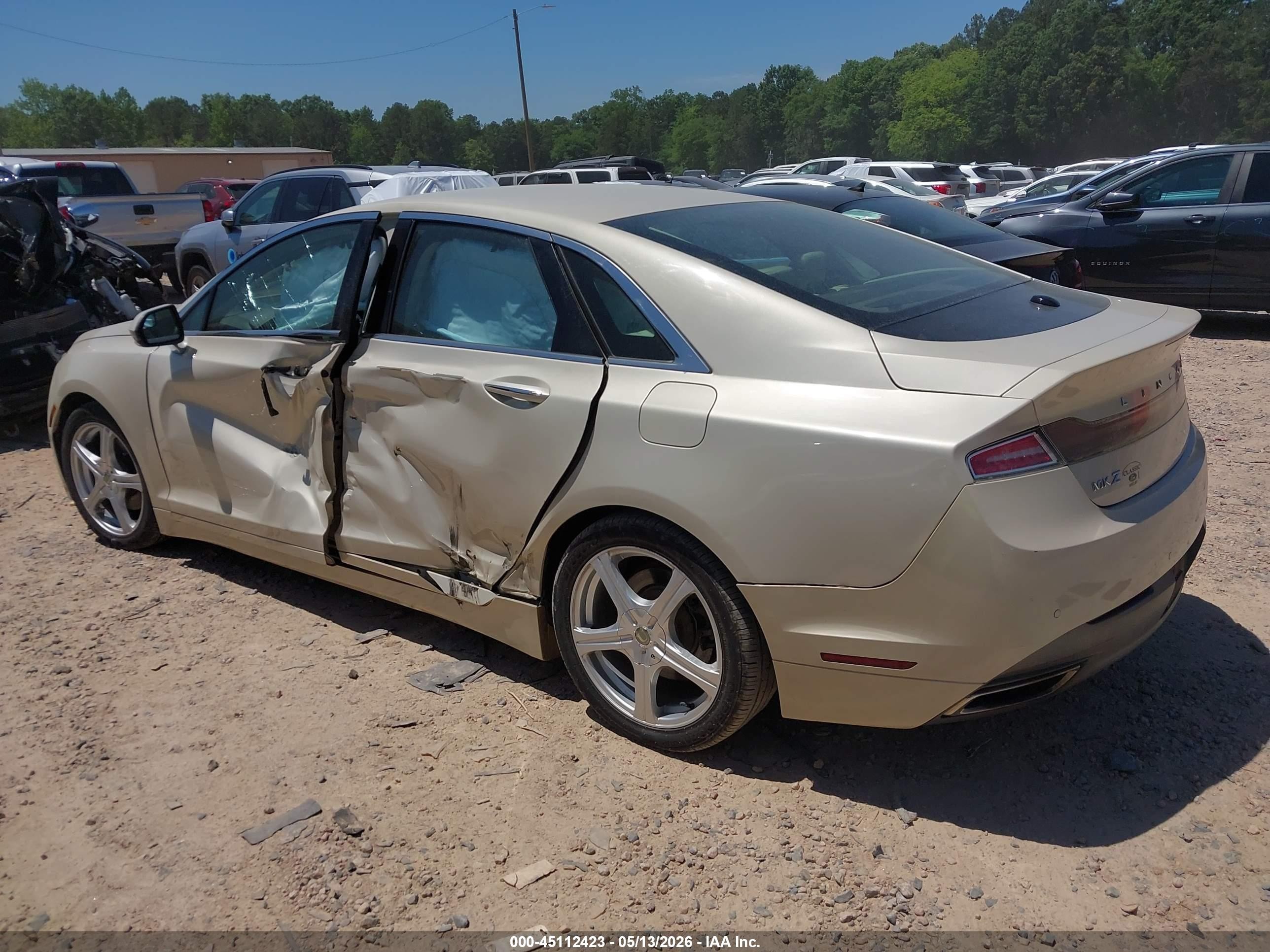 2014 Lincoln Mkz Beige vin: 3LN6L2G9XER835320