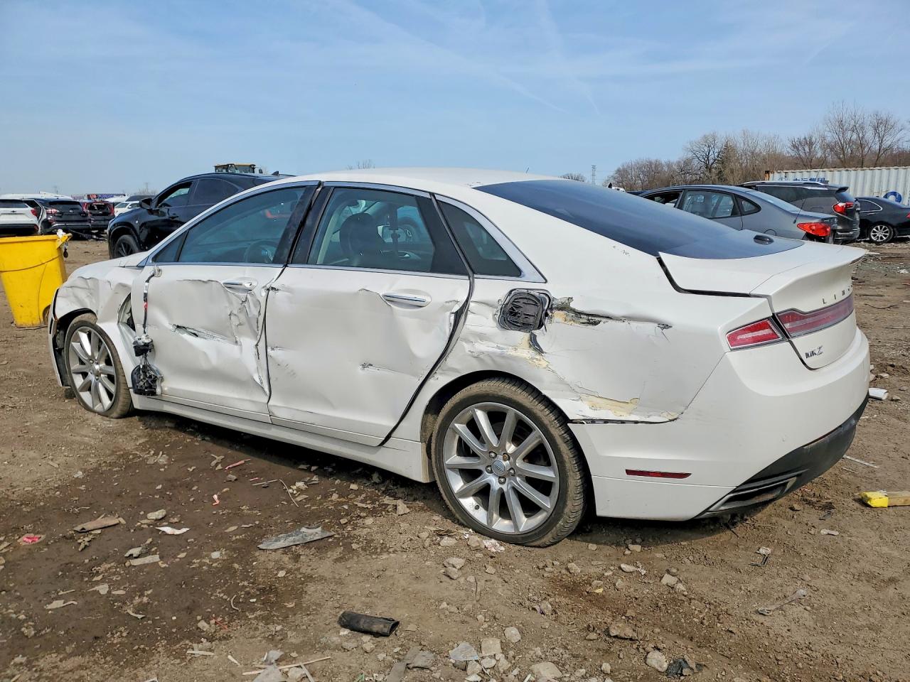 2015 Lincoln Mkz Белый vin: 3LN6L2G9XFR619176