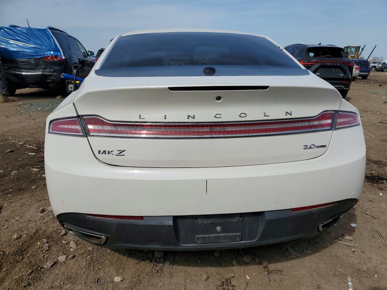 2015 Lincoln Mkz Белый vin: 3LN6L2G9XFR619176
