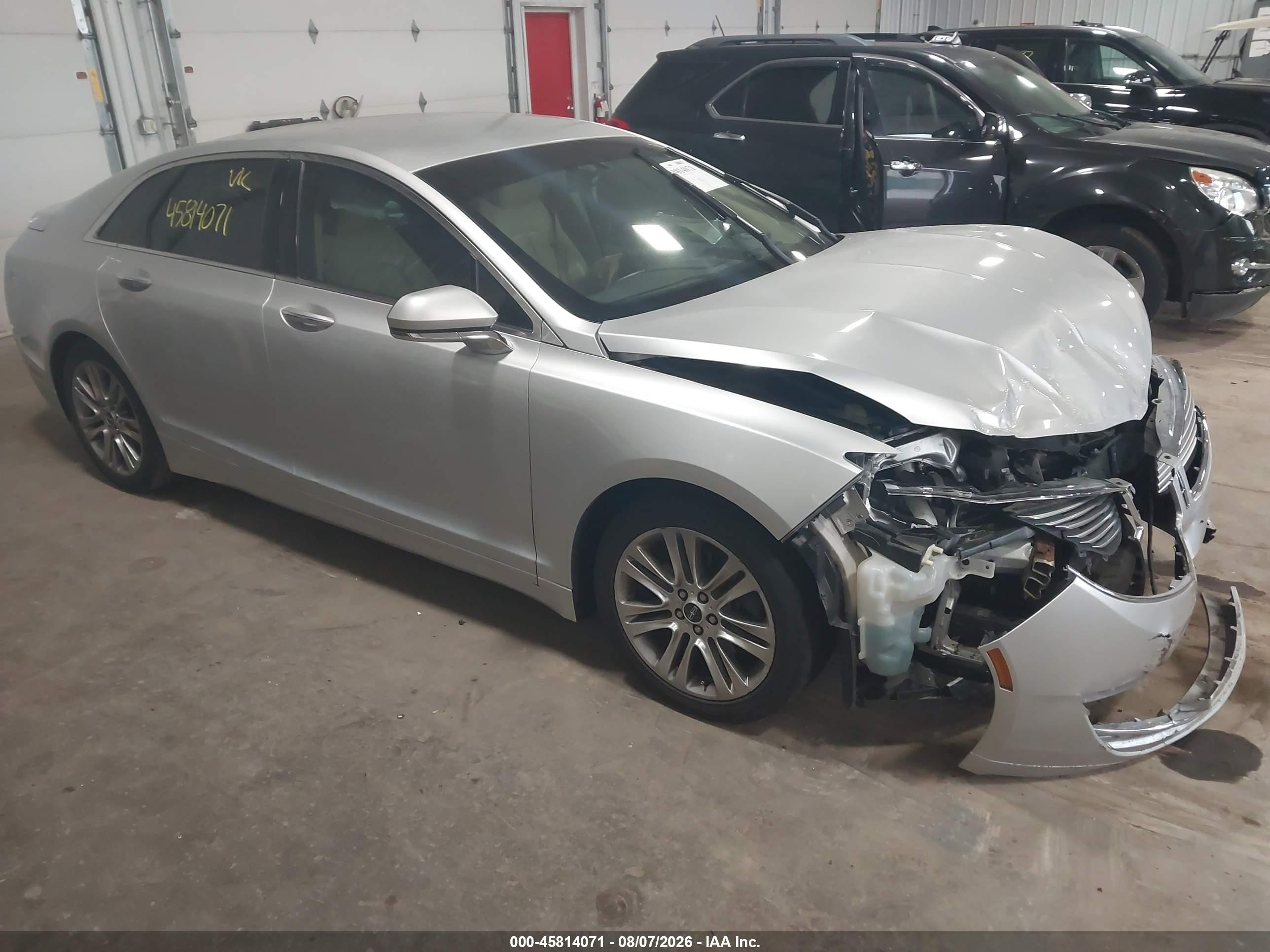 2015 Lincoln Mkz   Серебряный vin: 3LN6L2G9XFR619243