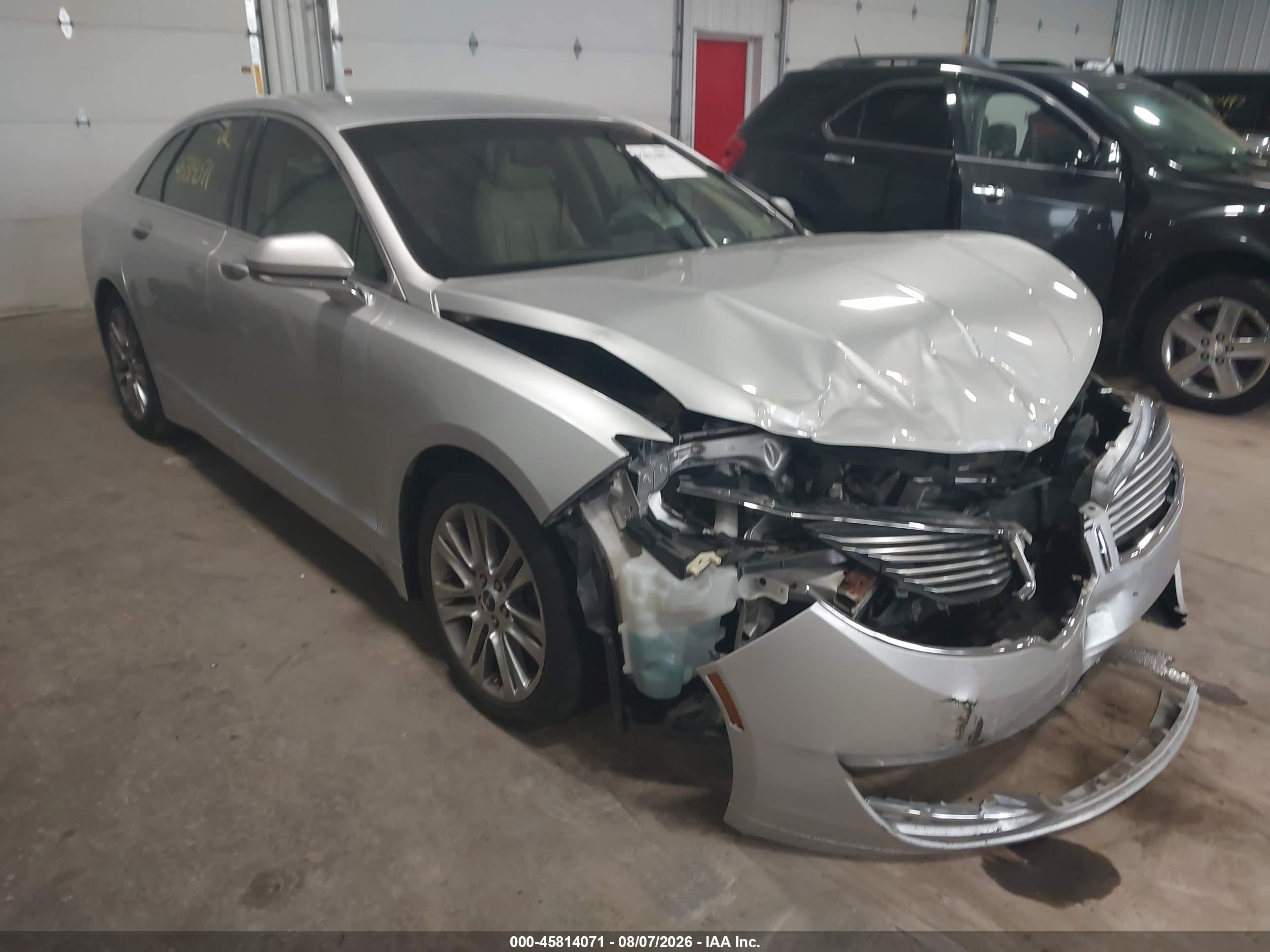 2015 Lincoln Mkz   Серебряный vin: 3LN6L2G9XFR619243