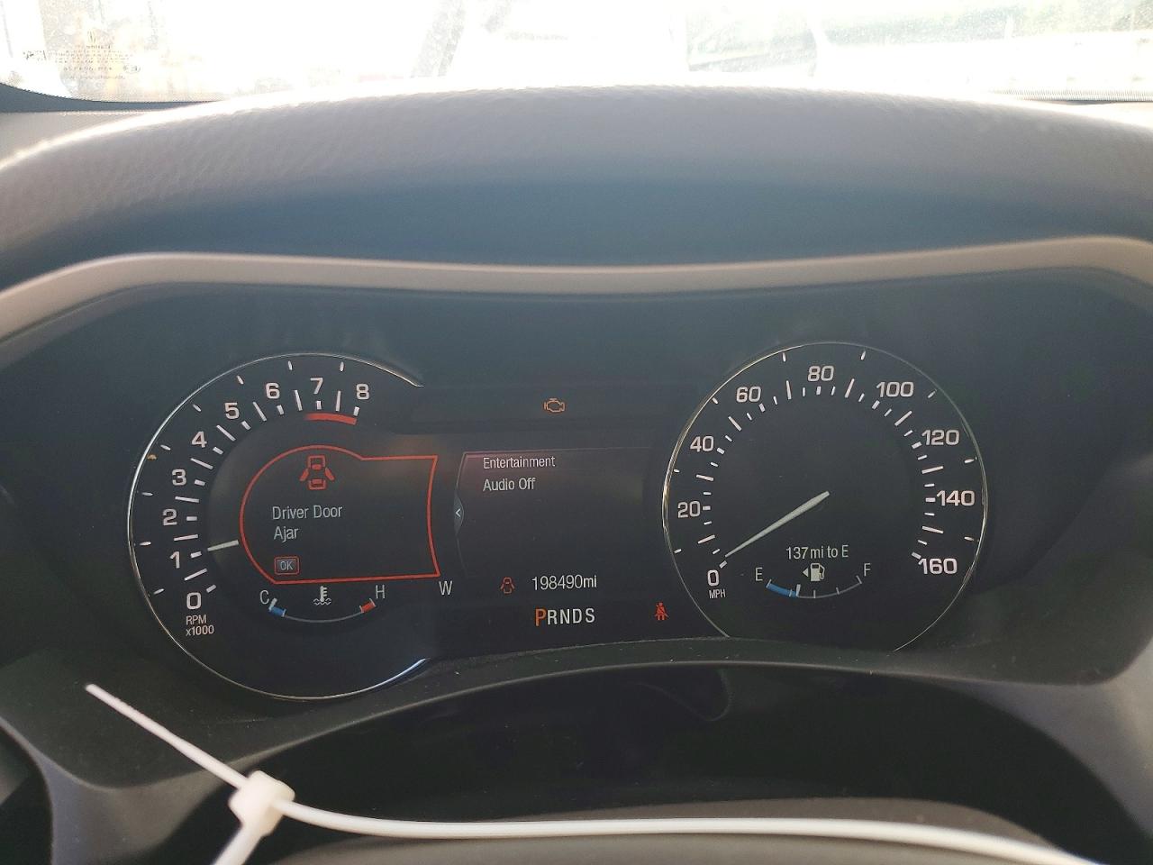 2014 Lincoln Mkz Белый vin: 3LN6L2GK0ER804032