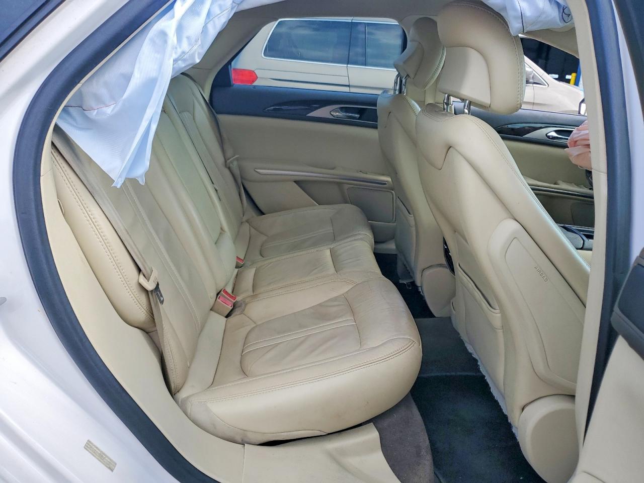 2014 Lincoln Mkz Белый vin: 3LN6L2GK0ER804032