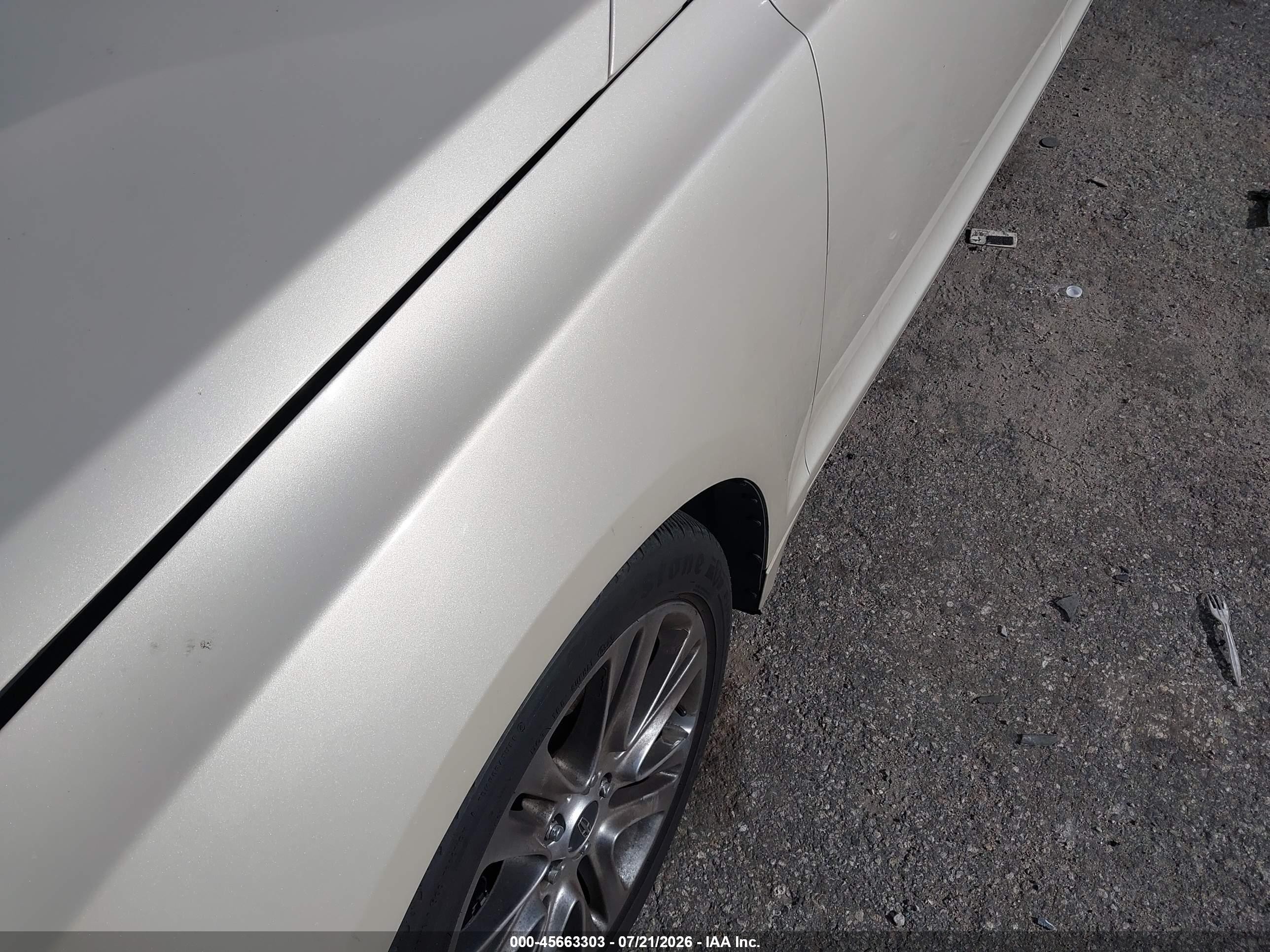 2015 Lincoln Mkz   Cream vin: 3LN6L2GK0FR608349
