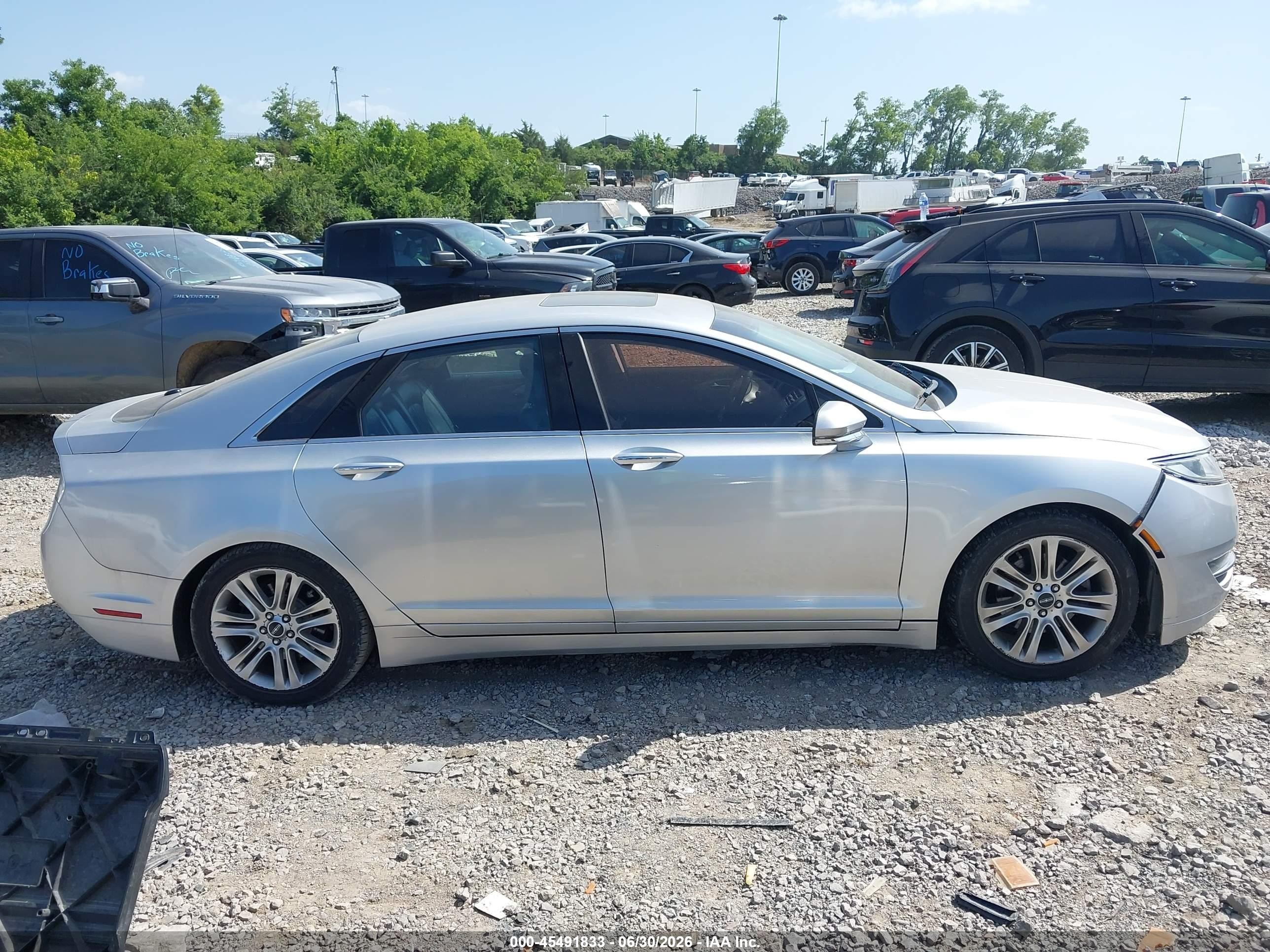 2015 Lincoln Mkz   Silver vin: 3LN6L2GK0FR616080