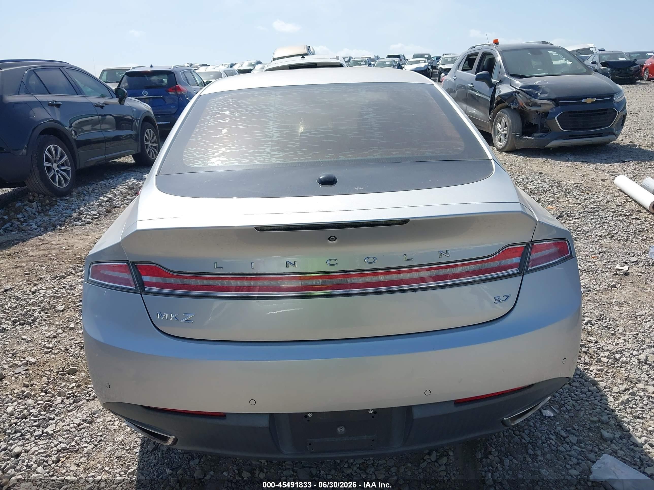 2015 Lincoln Mkz   Silver vin: 3LN6L2GK0FR616080