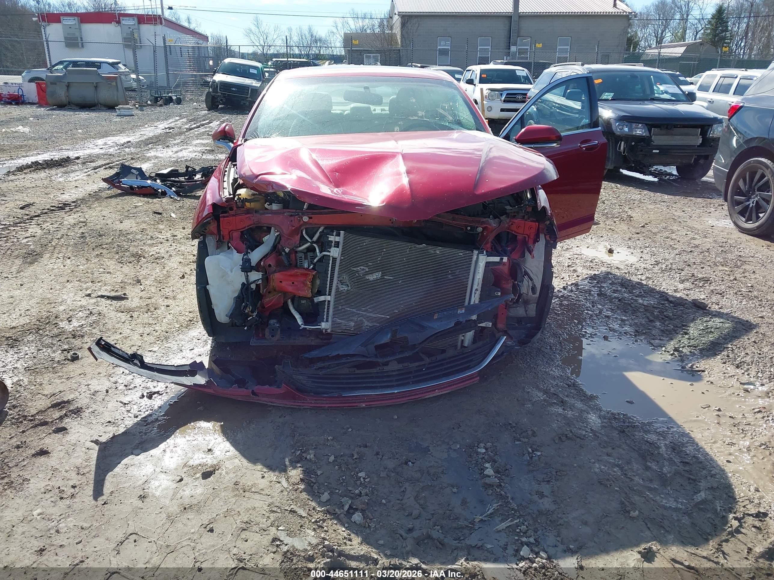 2014 Lincoln Mkz   Red vin: 3LN6L2GK1ER811071