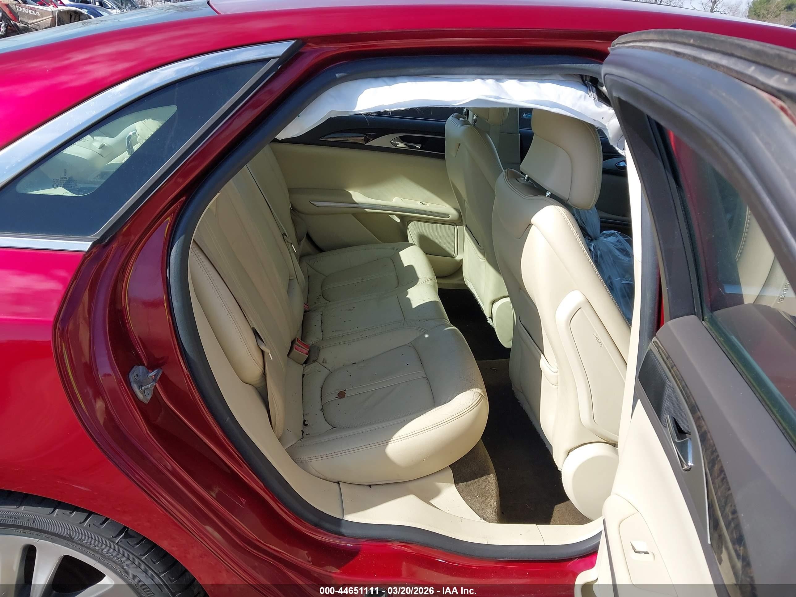 2014 Lincoln Mkz   Red vin: 3LN6L2GK1ER811071