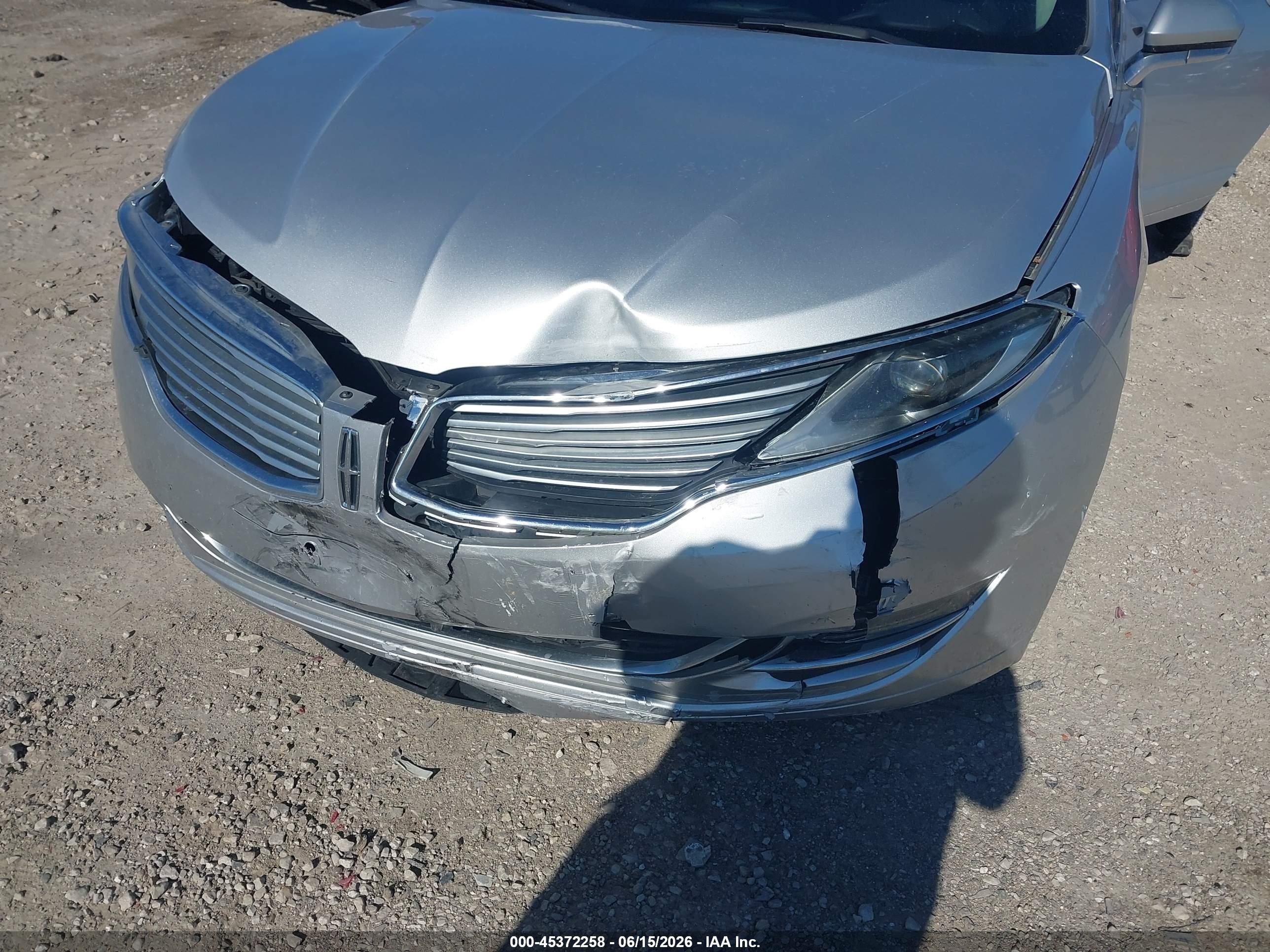 2014 Lincoln Mkz   Silver vin: 3LN6L2GK1ER812060