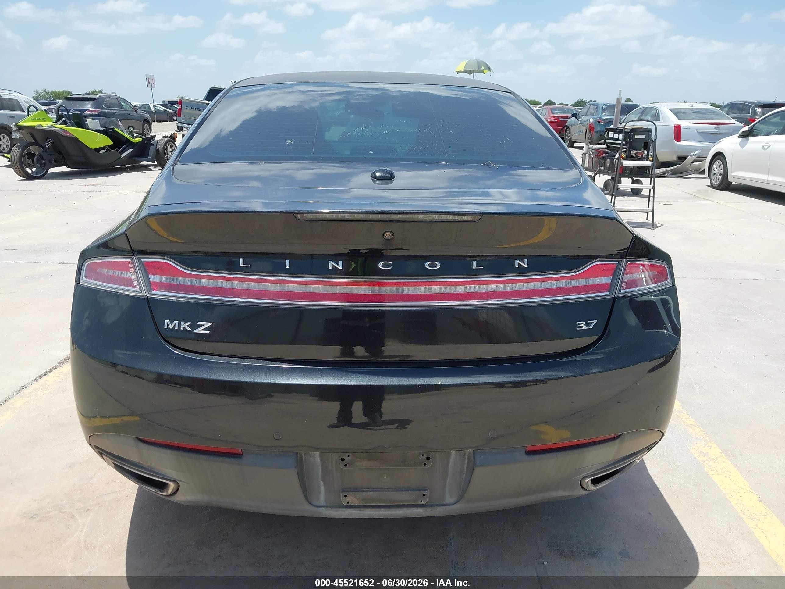 2013 Lincoln Mkz   Серый vin: 3LN6L2GK3DR812348
