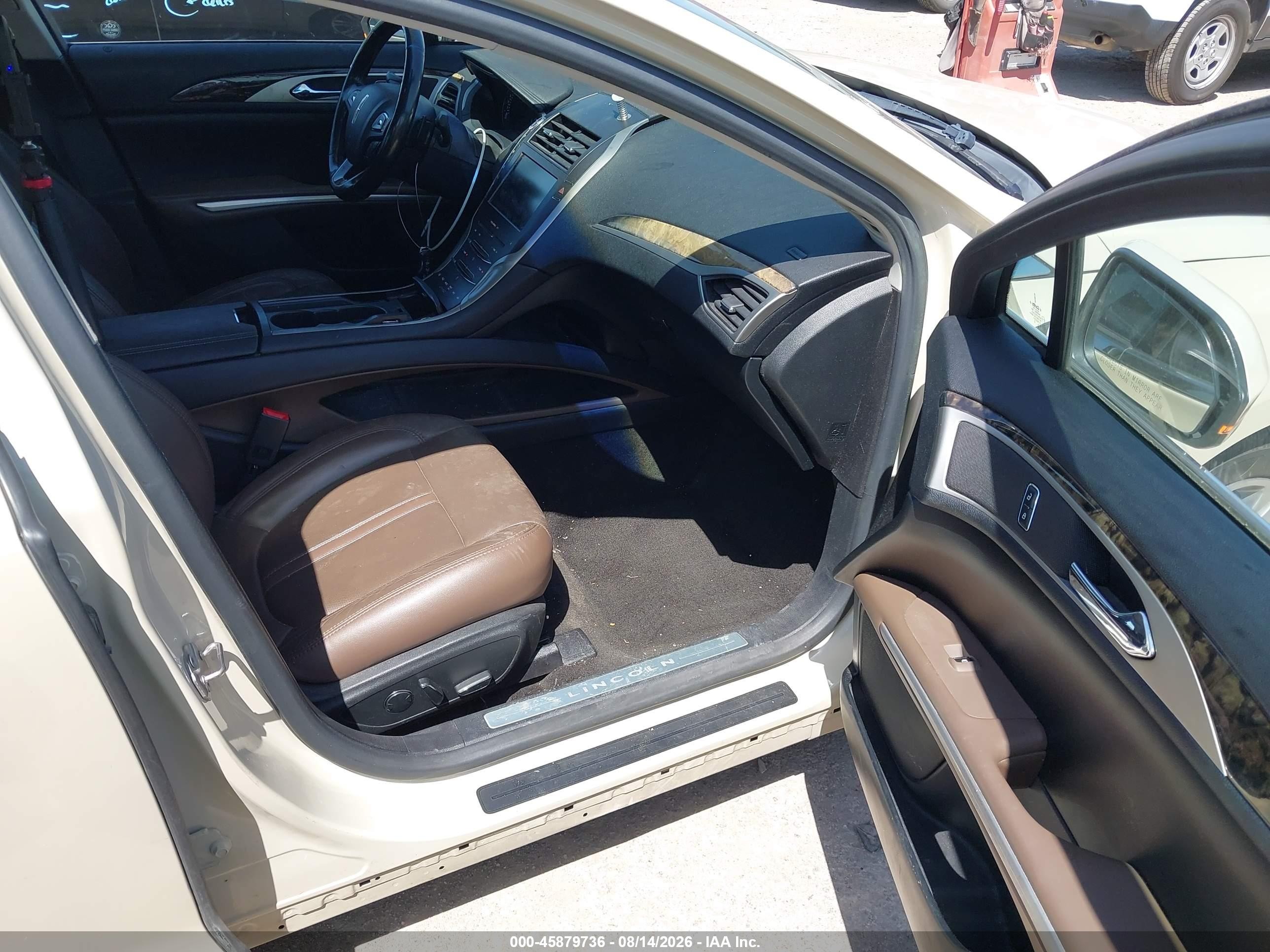 2015 Lincoln Mkz   Бежевый vin: 3LN6L2GK3FR623525