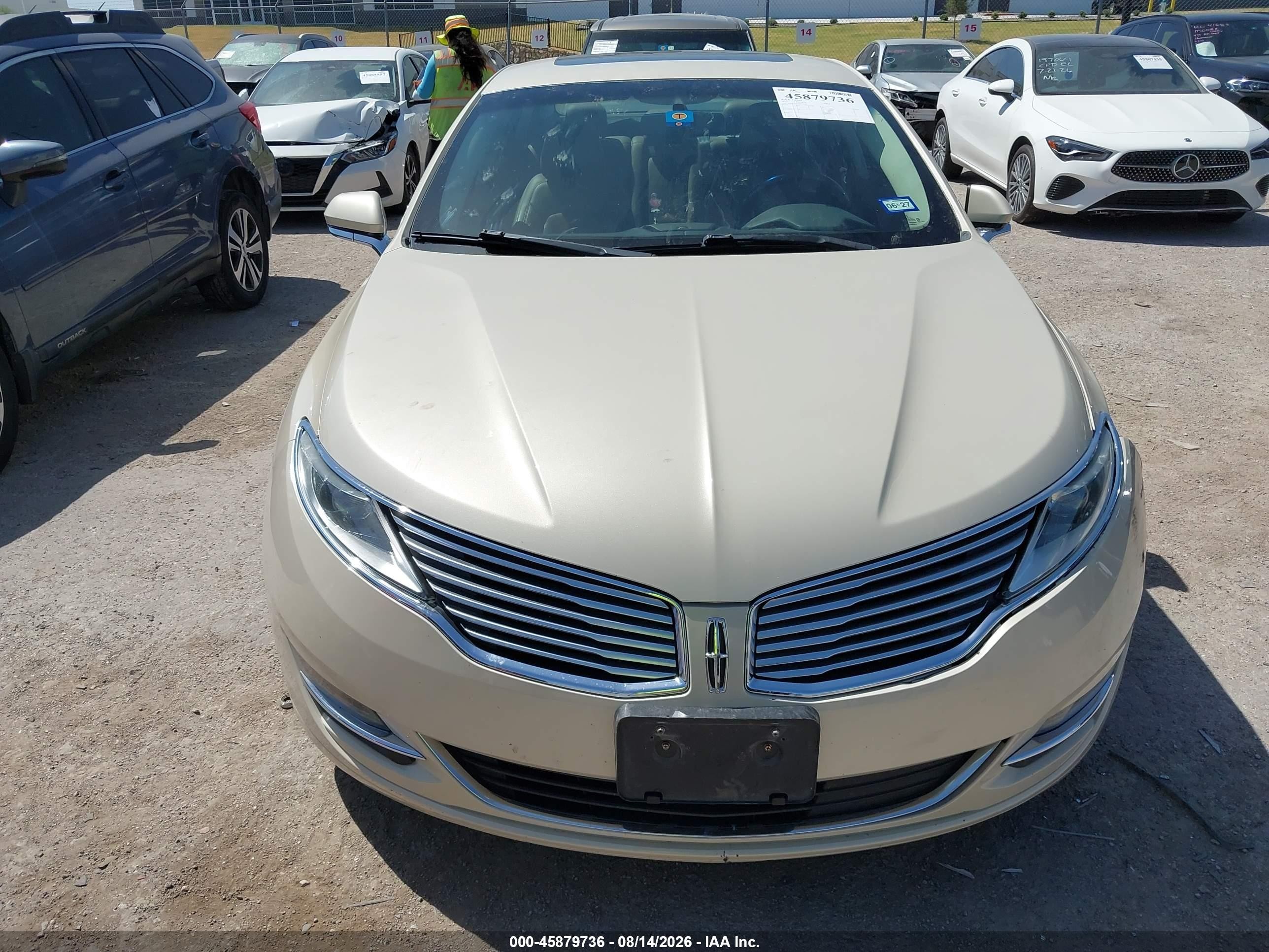 2015 Lincoln Mkz   Бежевый vin: 3LN6L2GK3FR623525