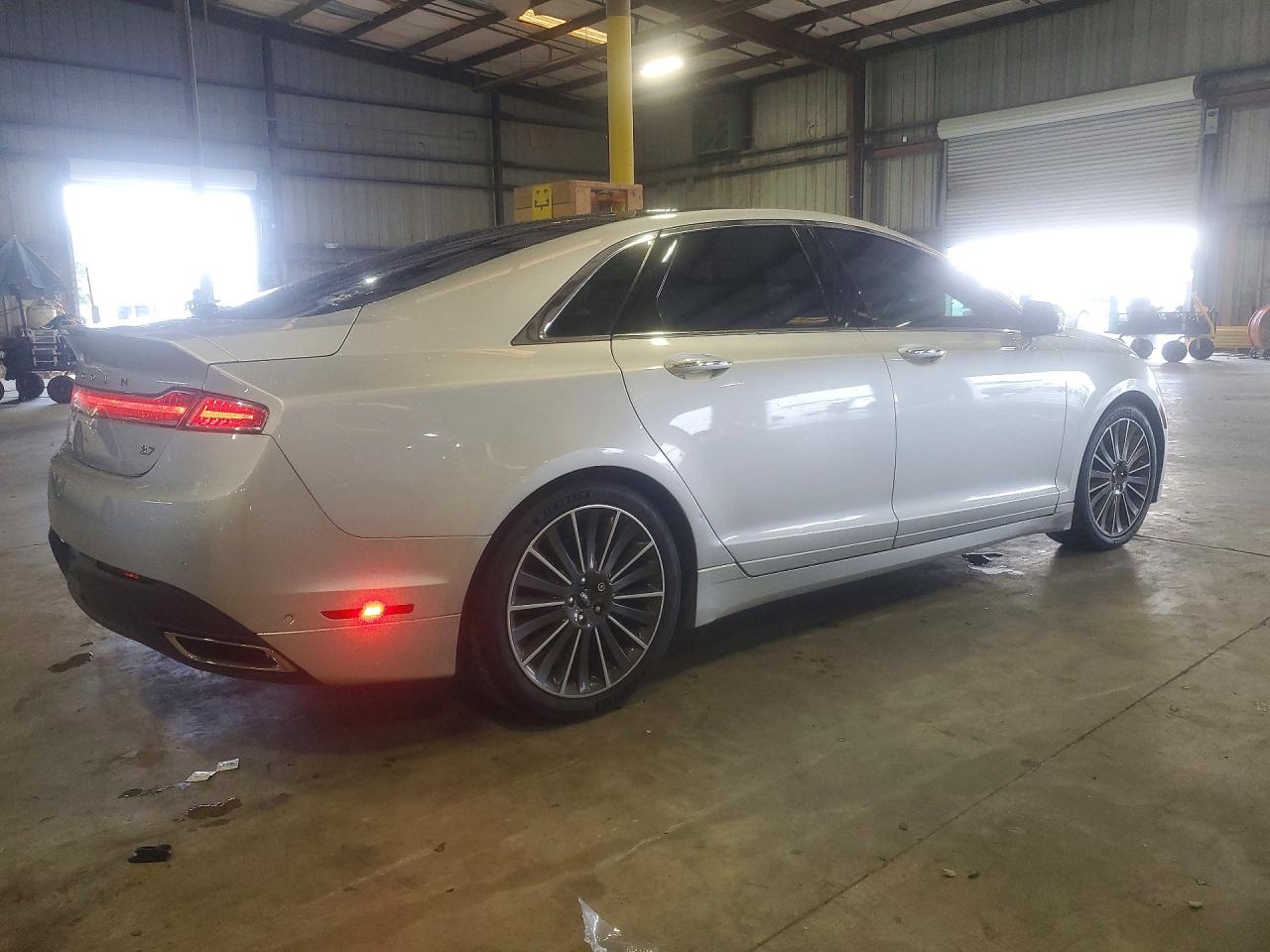 2013 Lincoln Mkz Silver vin: 3LN6L2GK4DR803562