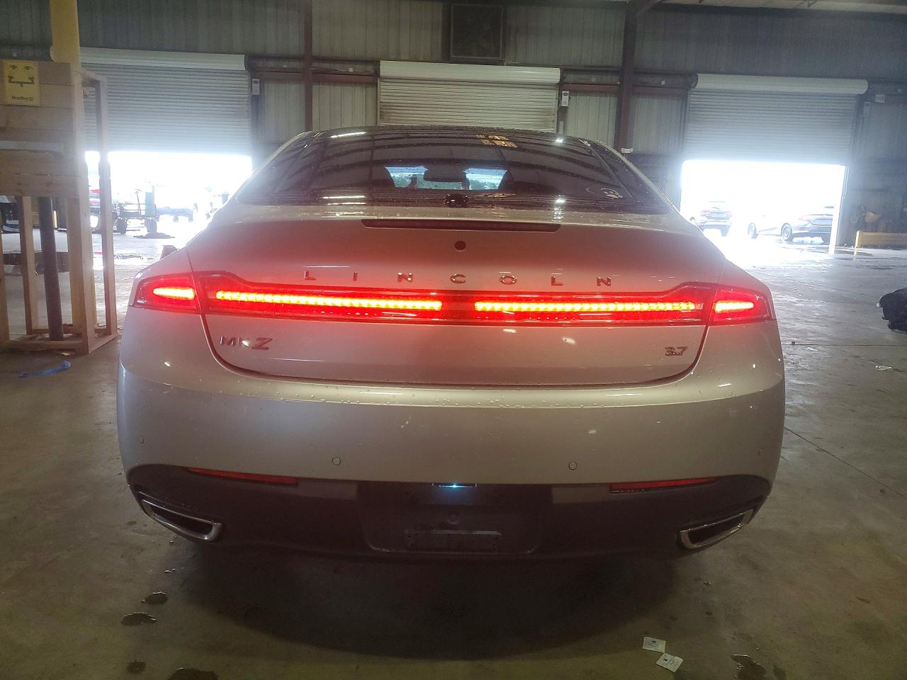 2013 Lincoln Mkz Silver vin: 3LN6L2GK4DR803562