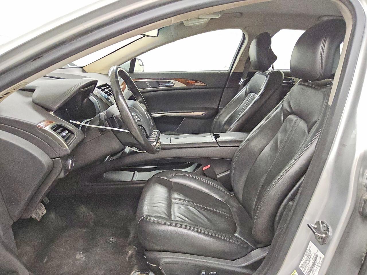 2013 Lincoln Mkz Silver vin: 3LN6L2GK4DR815209