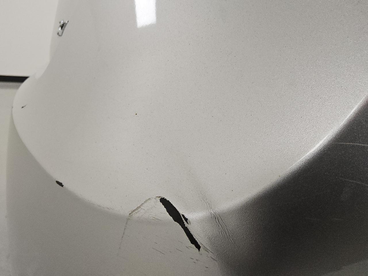2013 Lincoln Mkz Silver vin: 3LN6L2GK4DR815209 Damage: Rear Bumper, Multiple Scratches Heavy, 4