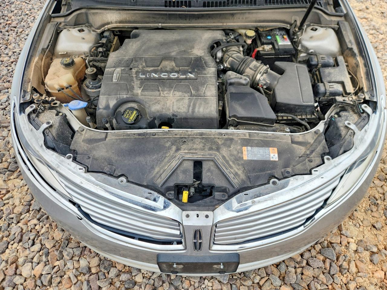 2013 Lincoln Mkz Серебряный vin: 3LN6L2GK4DR825819
