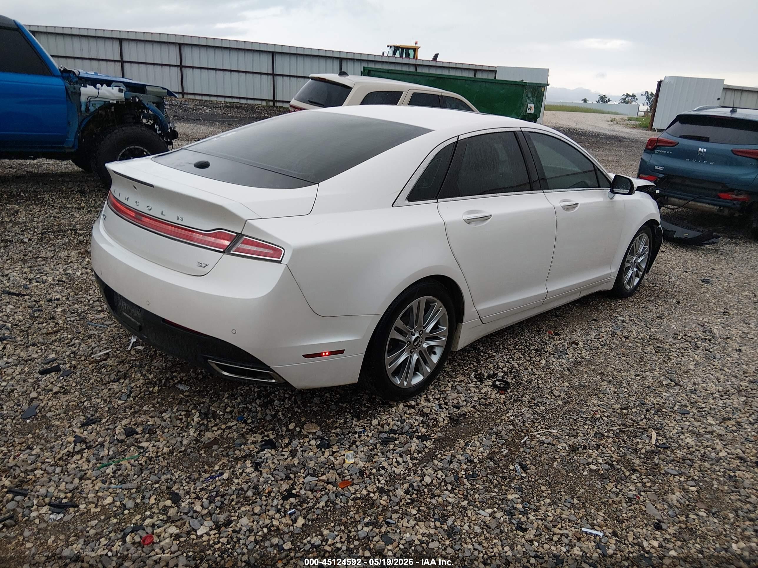 2014 Lincoln Mkz   White vin: 3LN6L2GK4ER801358