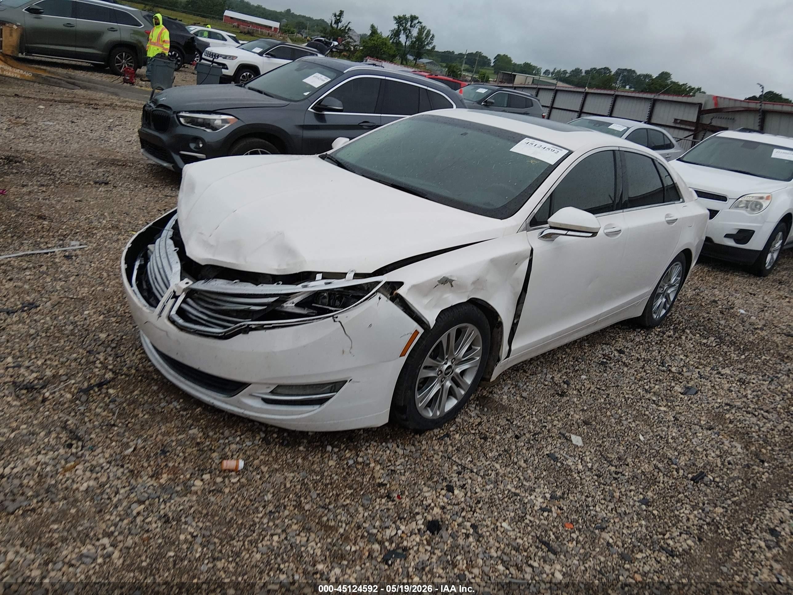 2014 Lincoln Mkz   White vin: 3LN6L2GK4ER801358