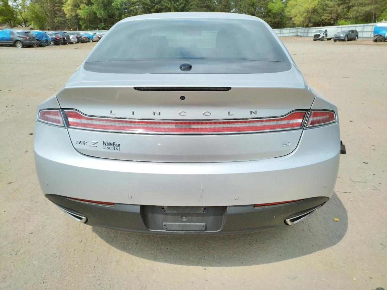2013 Lincoln Mkz  Silver vin: 3LN6L2GK5DR808267