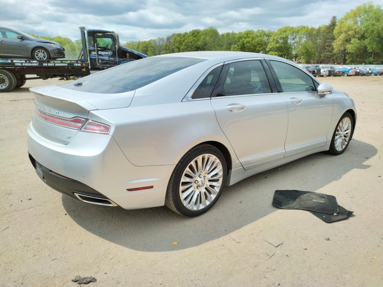 2013 Lincoln Mkz  Silver vin: 3LN6L2GK5DR808267