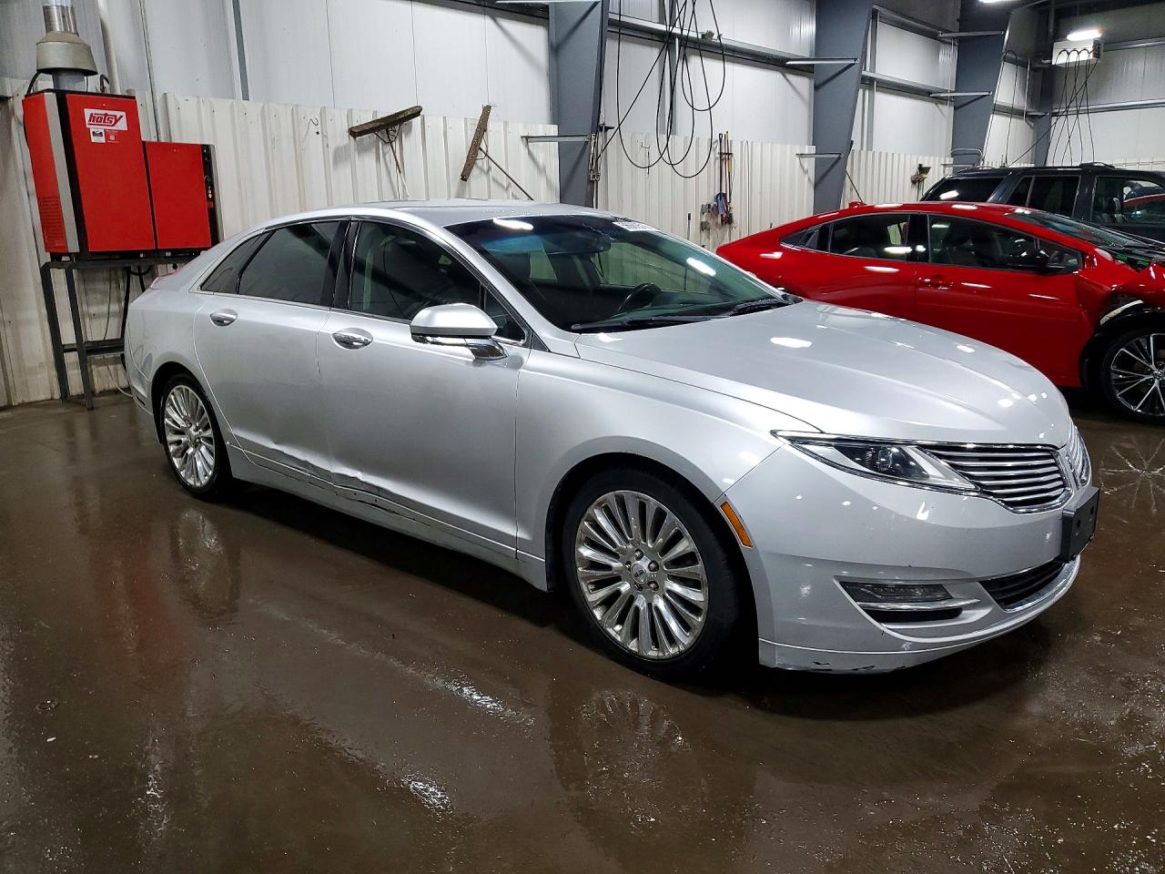 2013 Lincoln Mkz Silver vin: 3LN6L2GK5DR808267