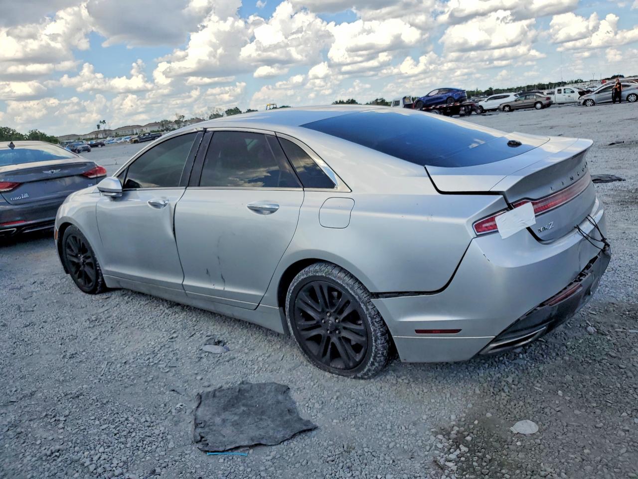 2013 Lincoln Mkz Silver vin: 3LN6L2GK5DR827238