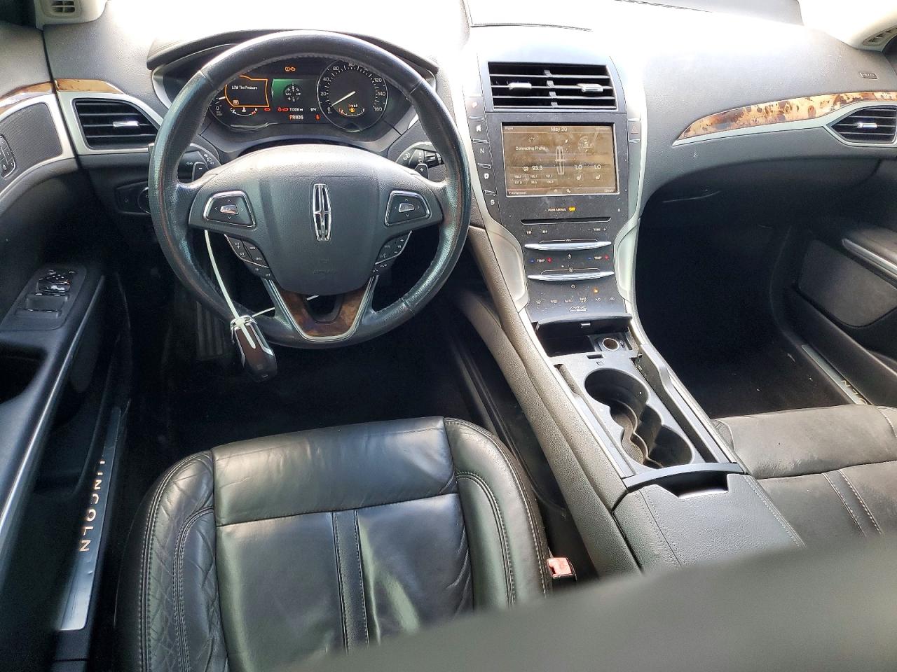 2013 Lincoln Mkz Silver vin: 3LN6L2GK5DR827238