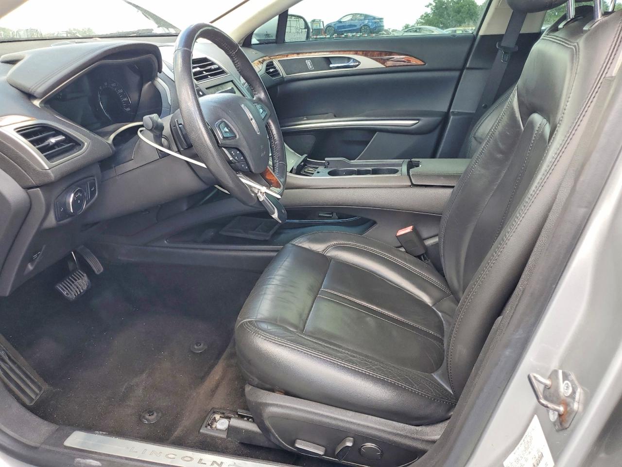 2013 Lincoln Mkz Silver vin: 3LN6L2GK5DR827238