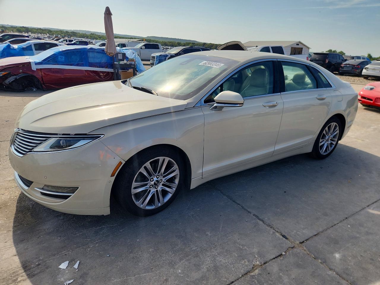 2014 Lincoln Mkz Beige vin: 3LN6L2GK5ER815253
