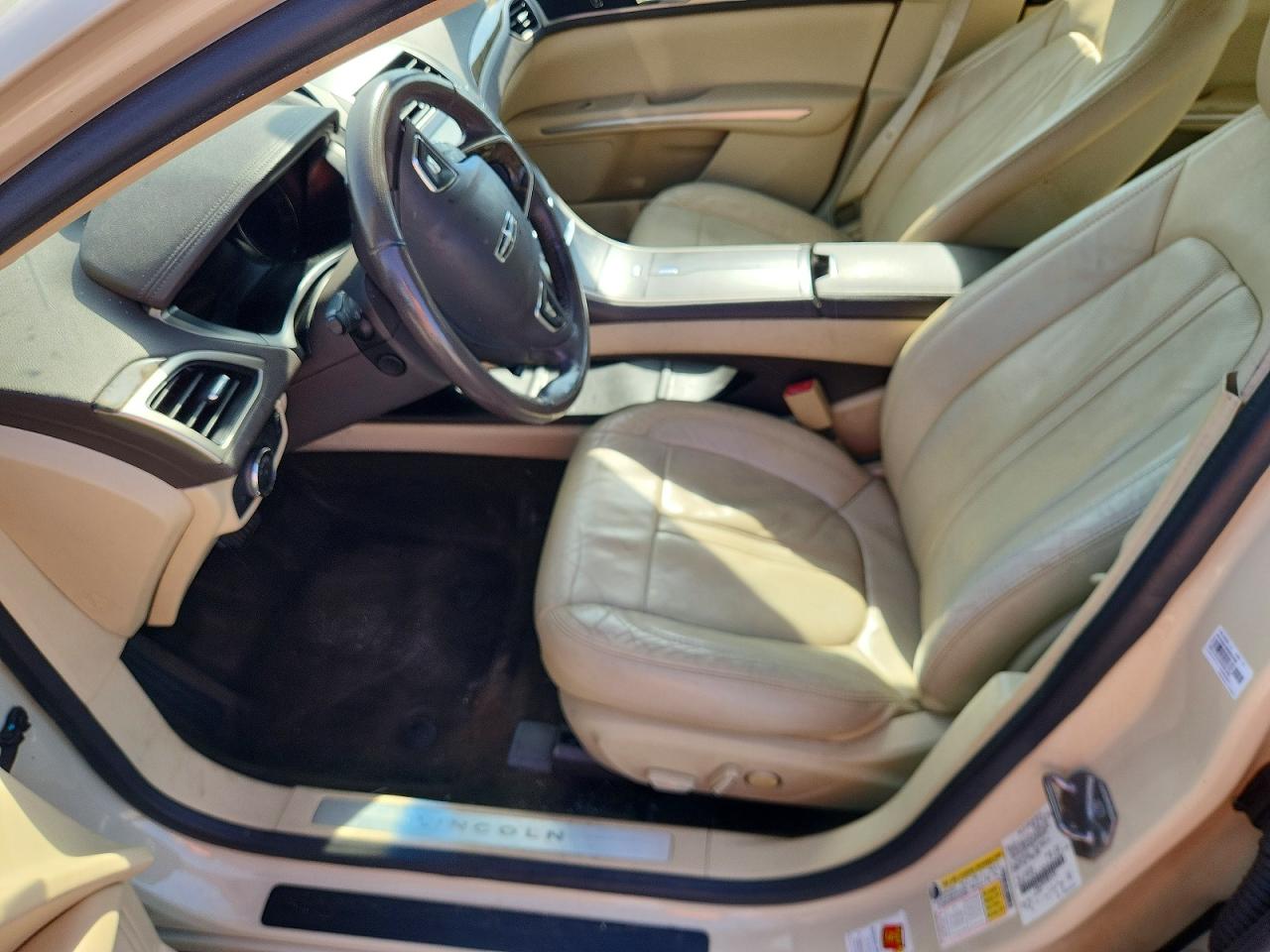 2014 Lincoln Mkz Beige vin: 3LN6L2GK5ER815253