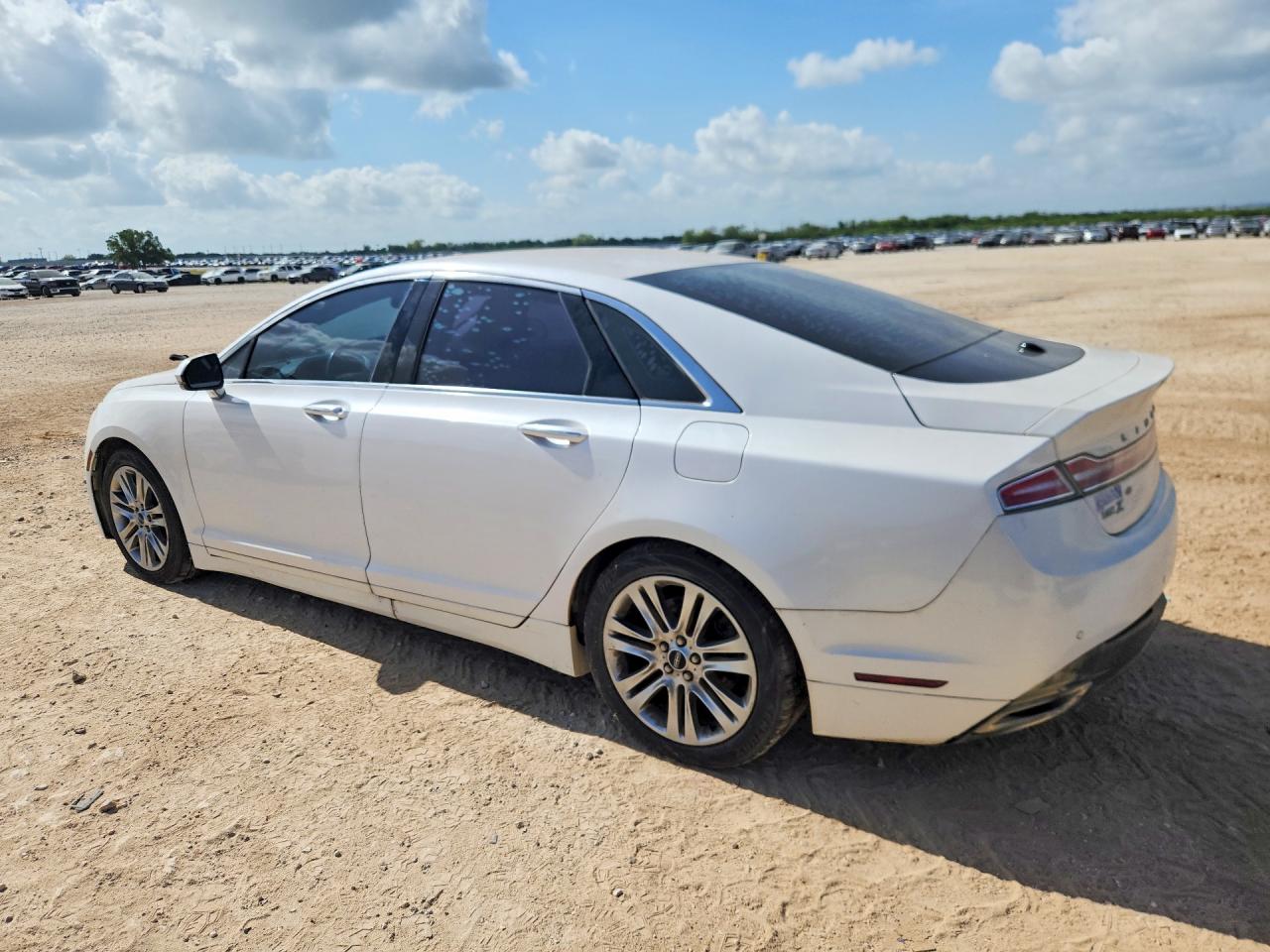 2013 Lincoln Mkz White vin: 3LN6L2GK7DR825152