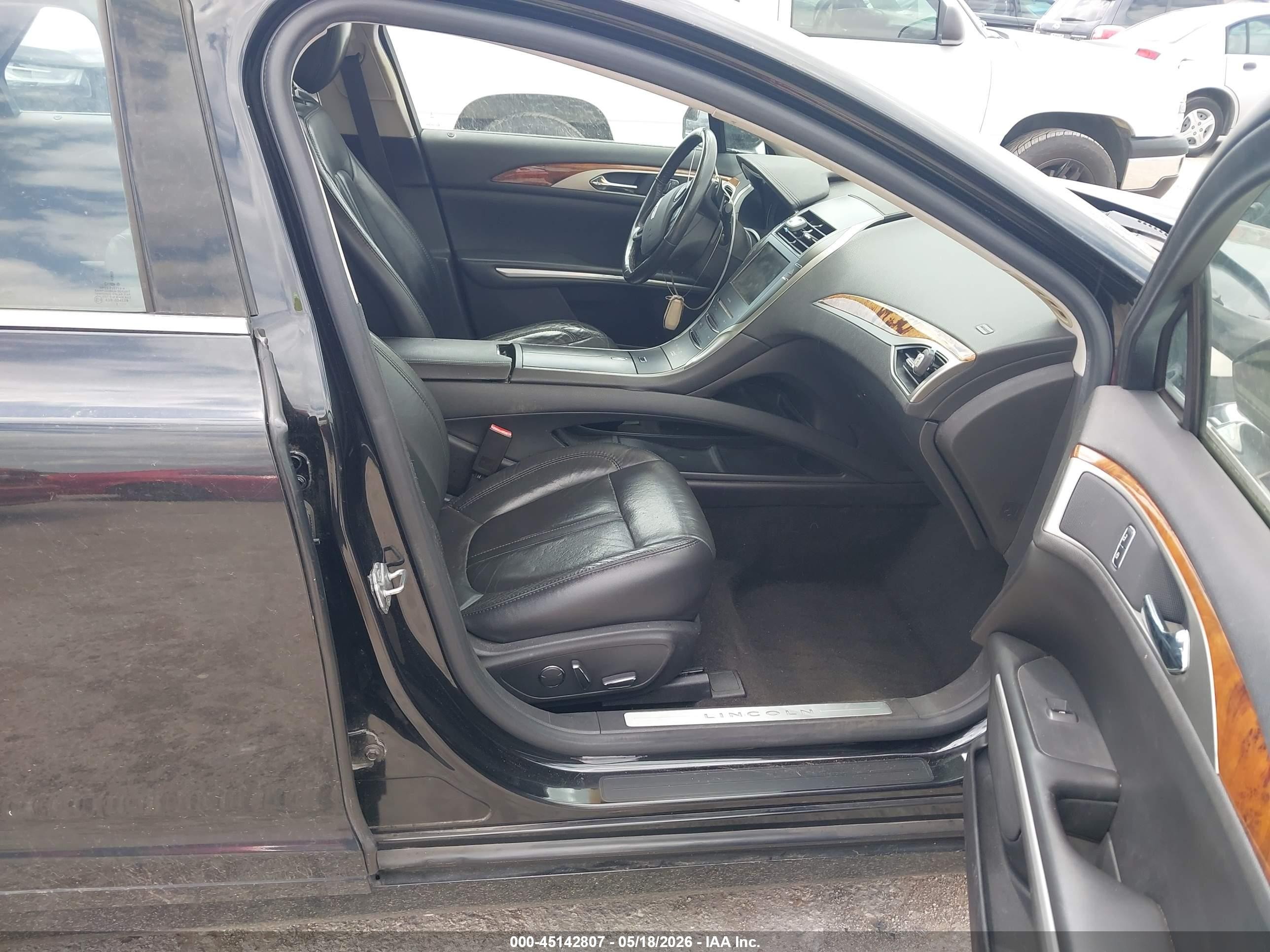 2014 Lincoln Mkz   Black vin: 3LN6L2GK7ER806716