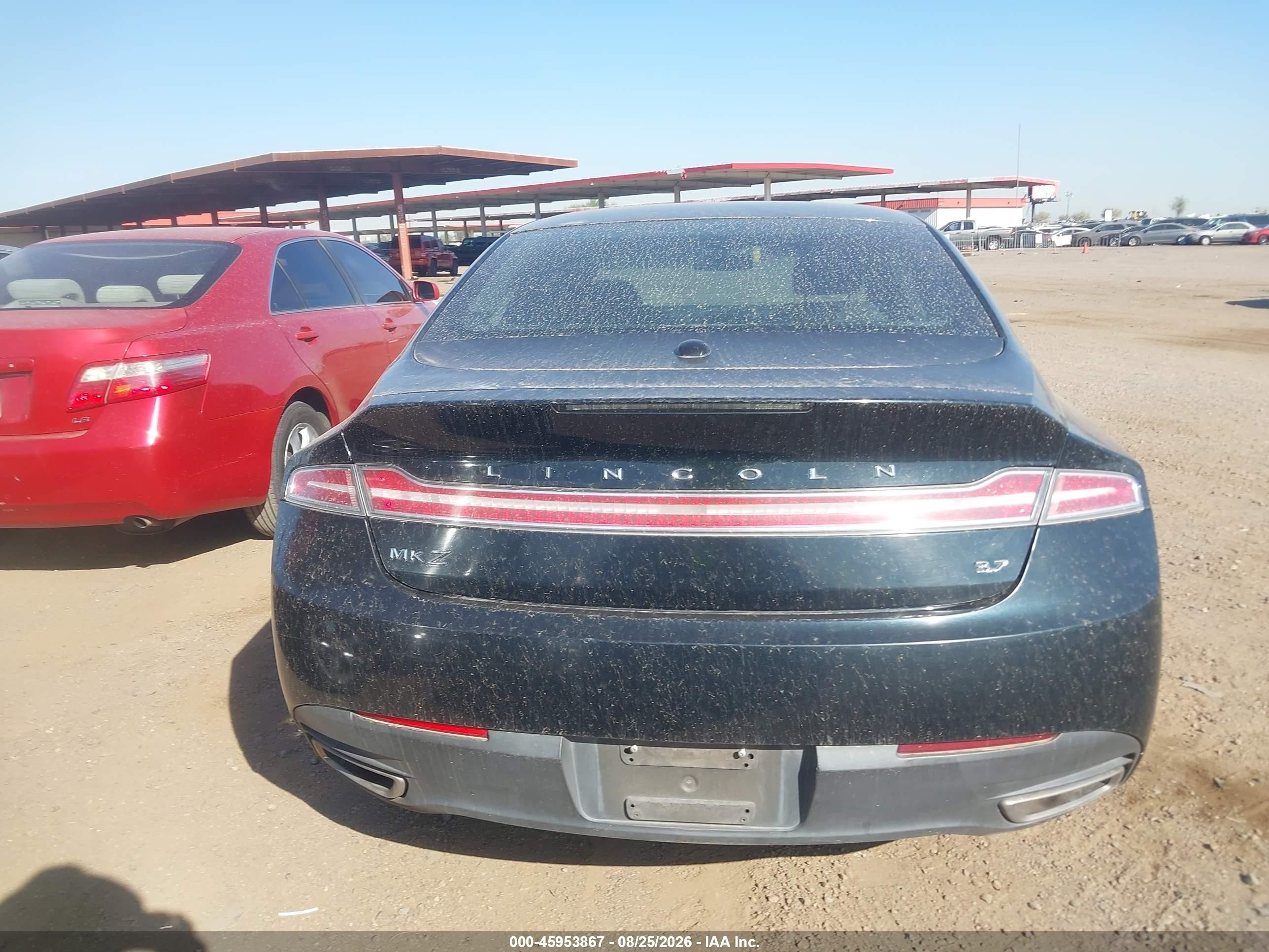2014 Lincoln Mkz   Черный vin: 3LN6L2GK8ER803016