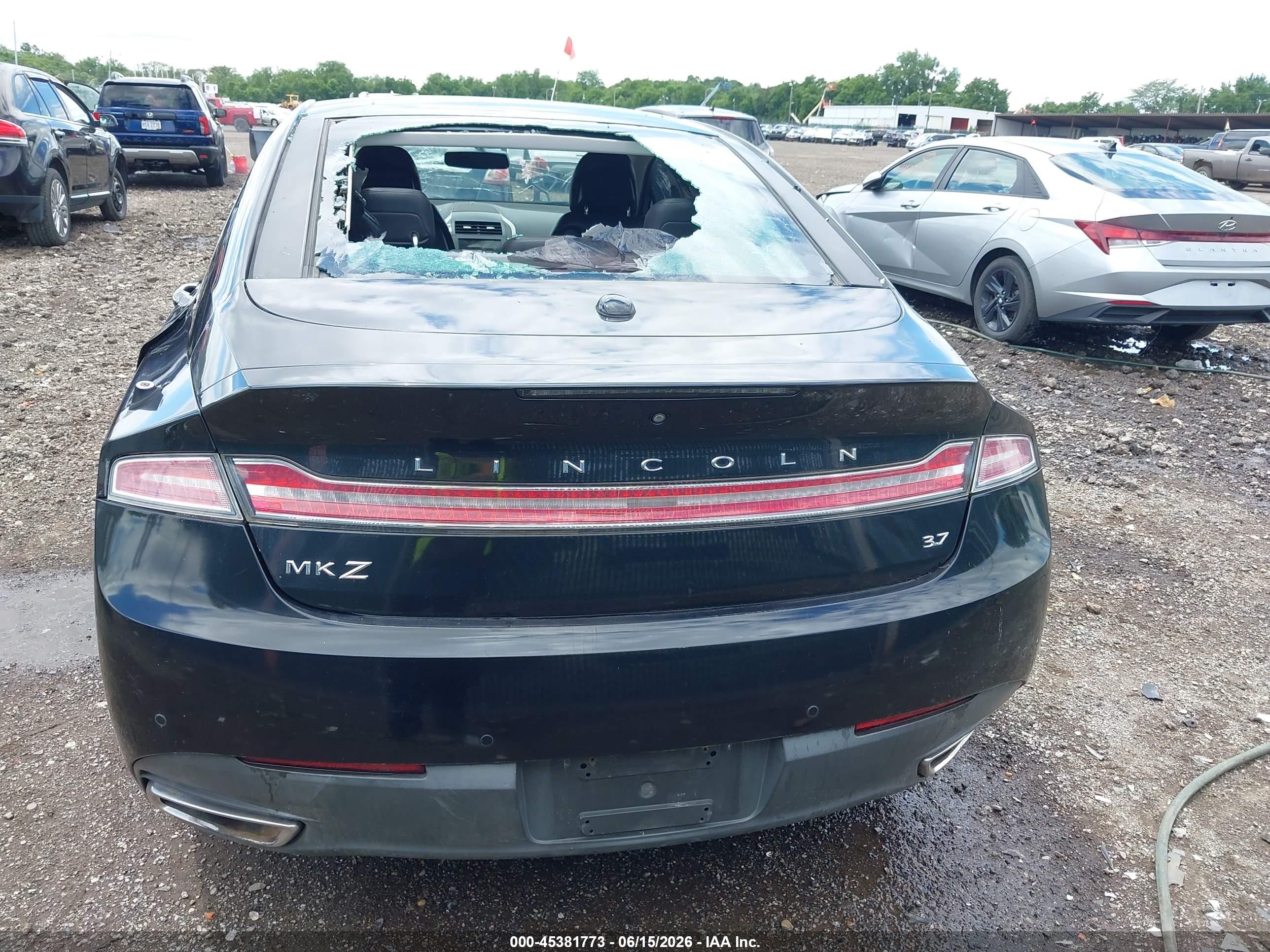 2014 Lincoln Mkz   Black vin: 3LN6L2GK8ER811343