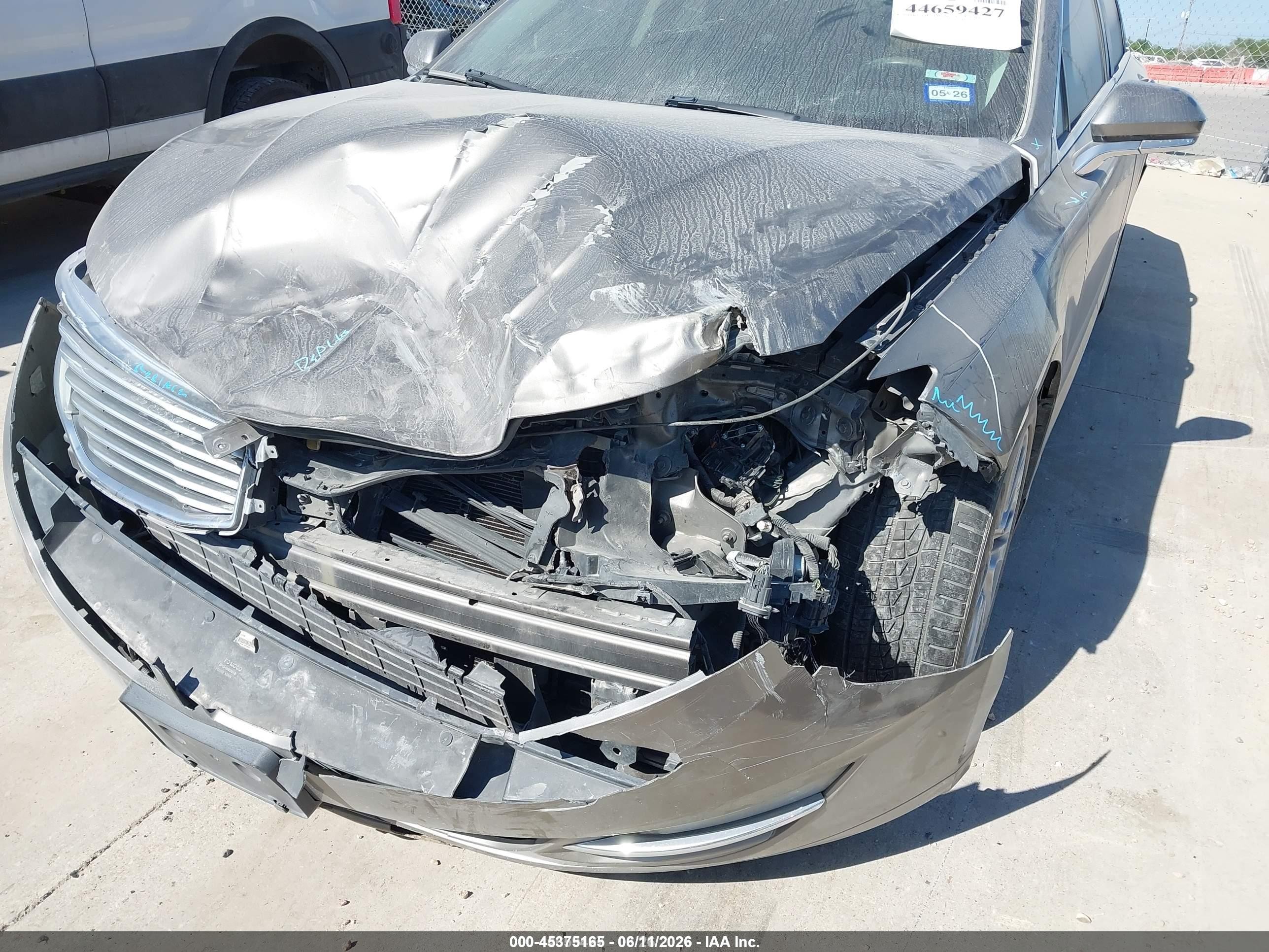 2015 Lincoln Mkz   Silver vin: 3LN6L2GK8FR624976