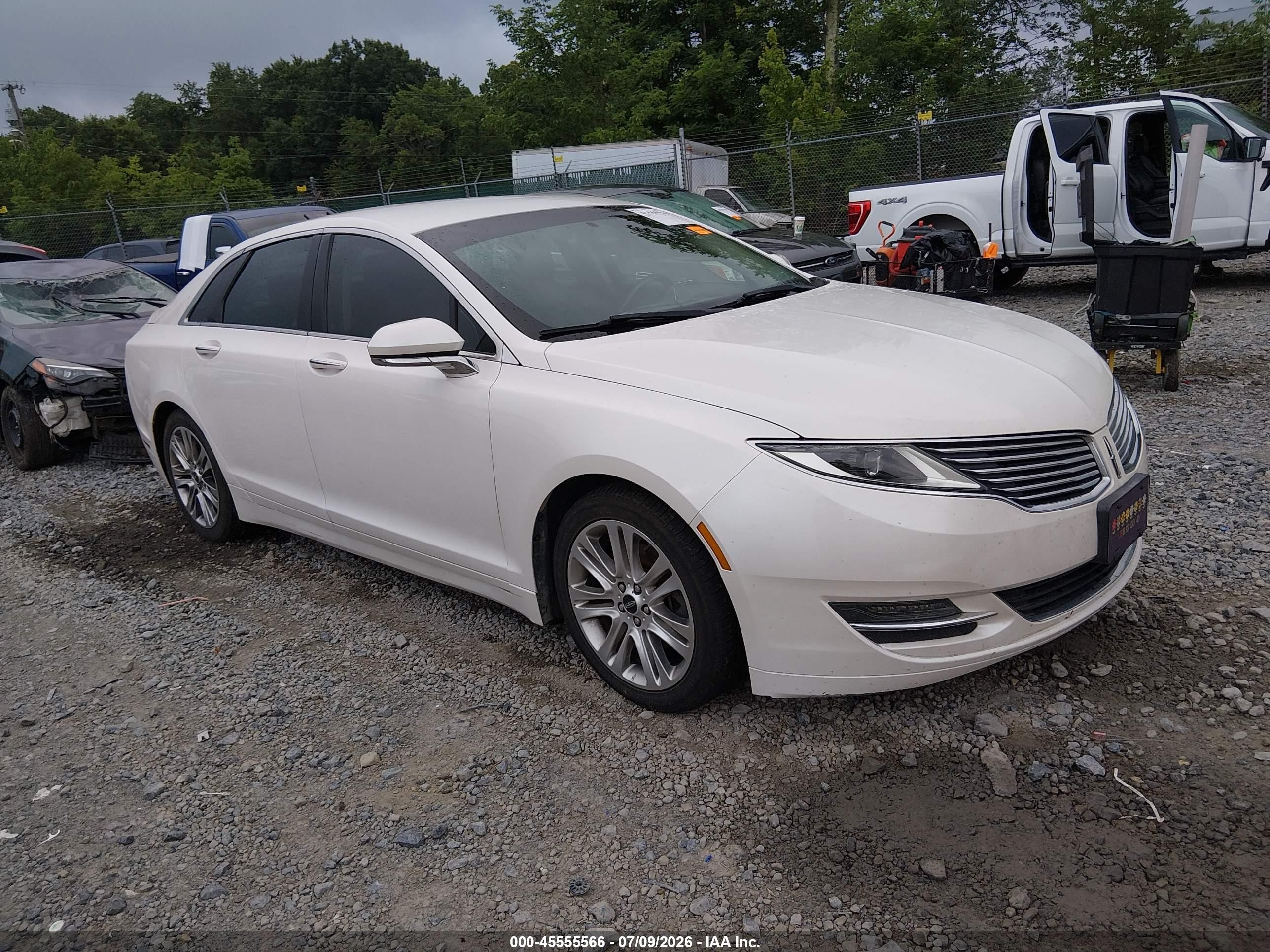 2013 Lincoln Mkz   Белый vin: 3LN6L2GKXDR812640