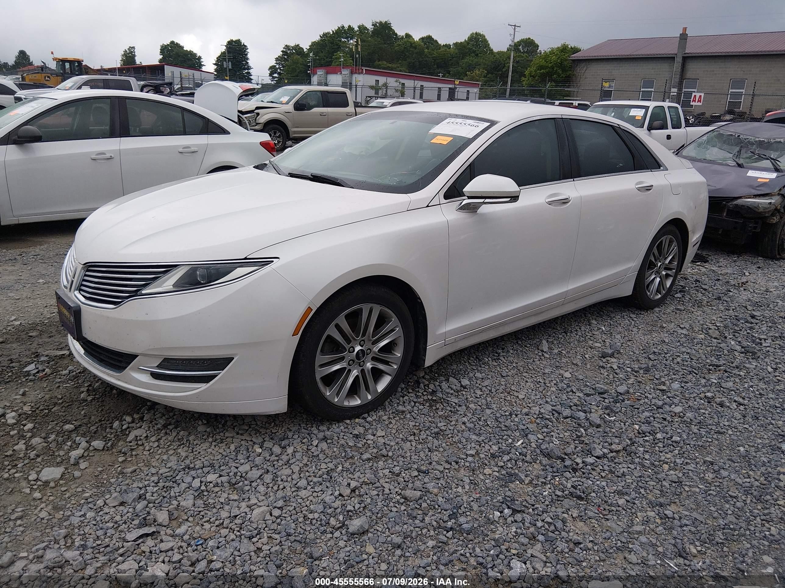 2013 Lincoln Mkz   White vin: 3LN6L2GKXDR812640