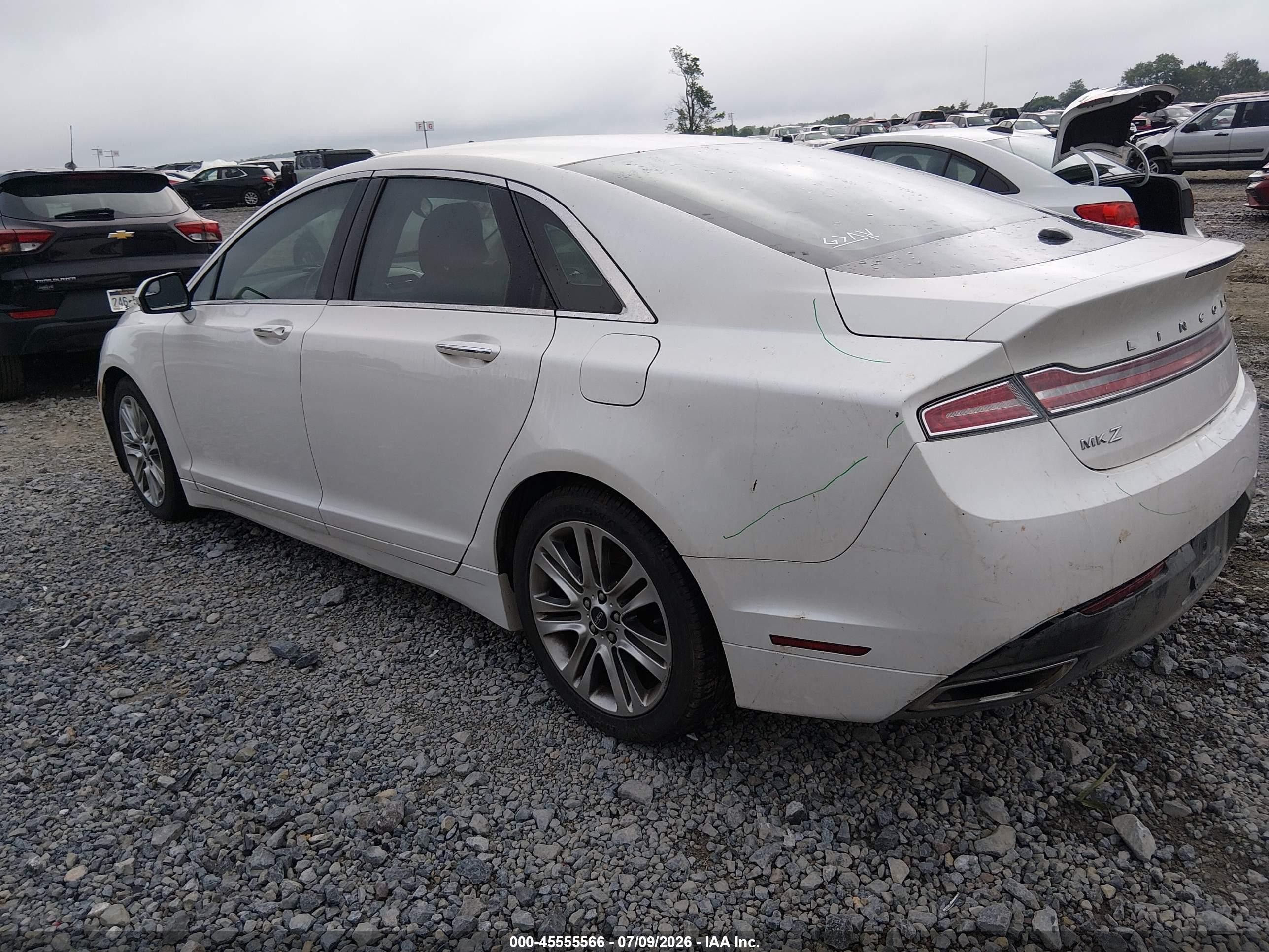 2013 Lincoln Mkz   White vin: 3LN6L2GKXDR812640