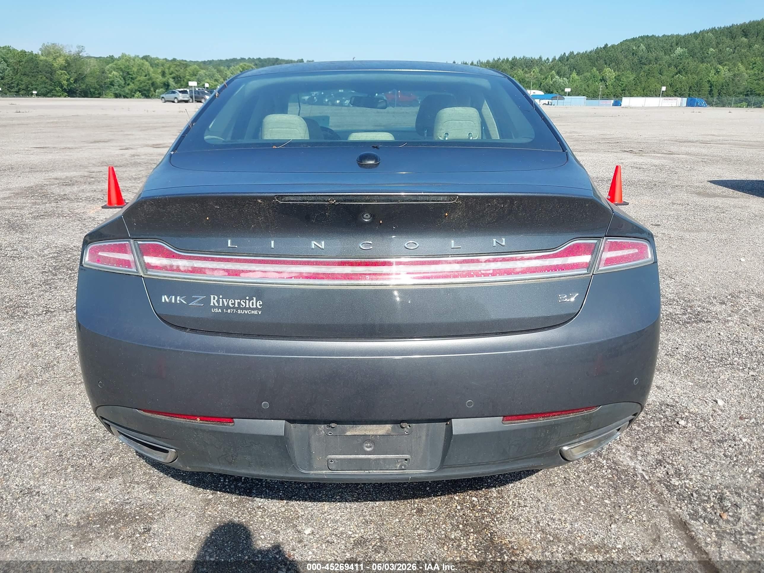 2015 Lincoln Mkz   Gray vin: 3LN6L2GKXFR626082