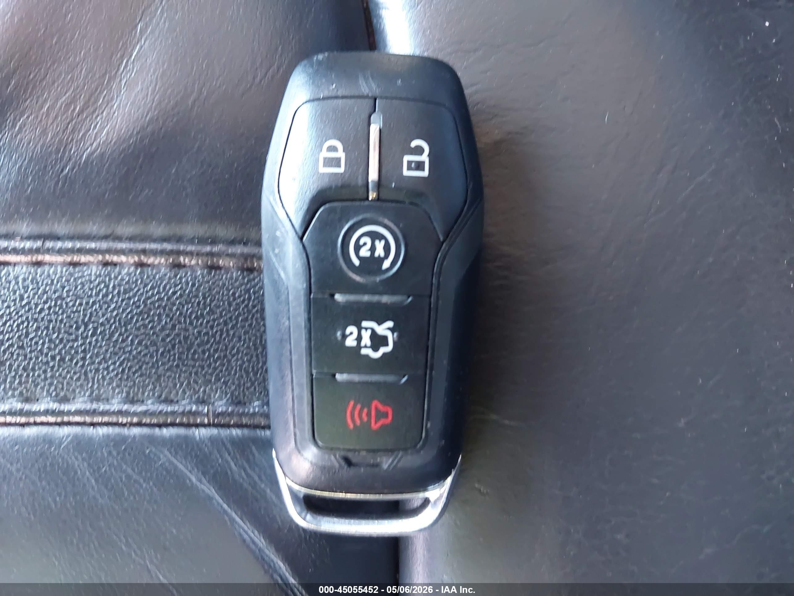 2014 Lincoln Mkz   Black vin: 3LN6L2J90ER813433