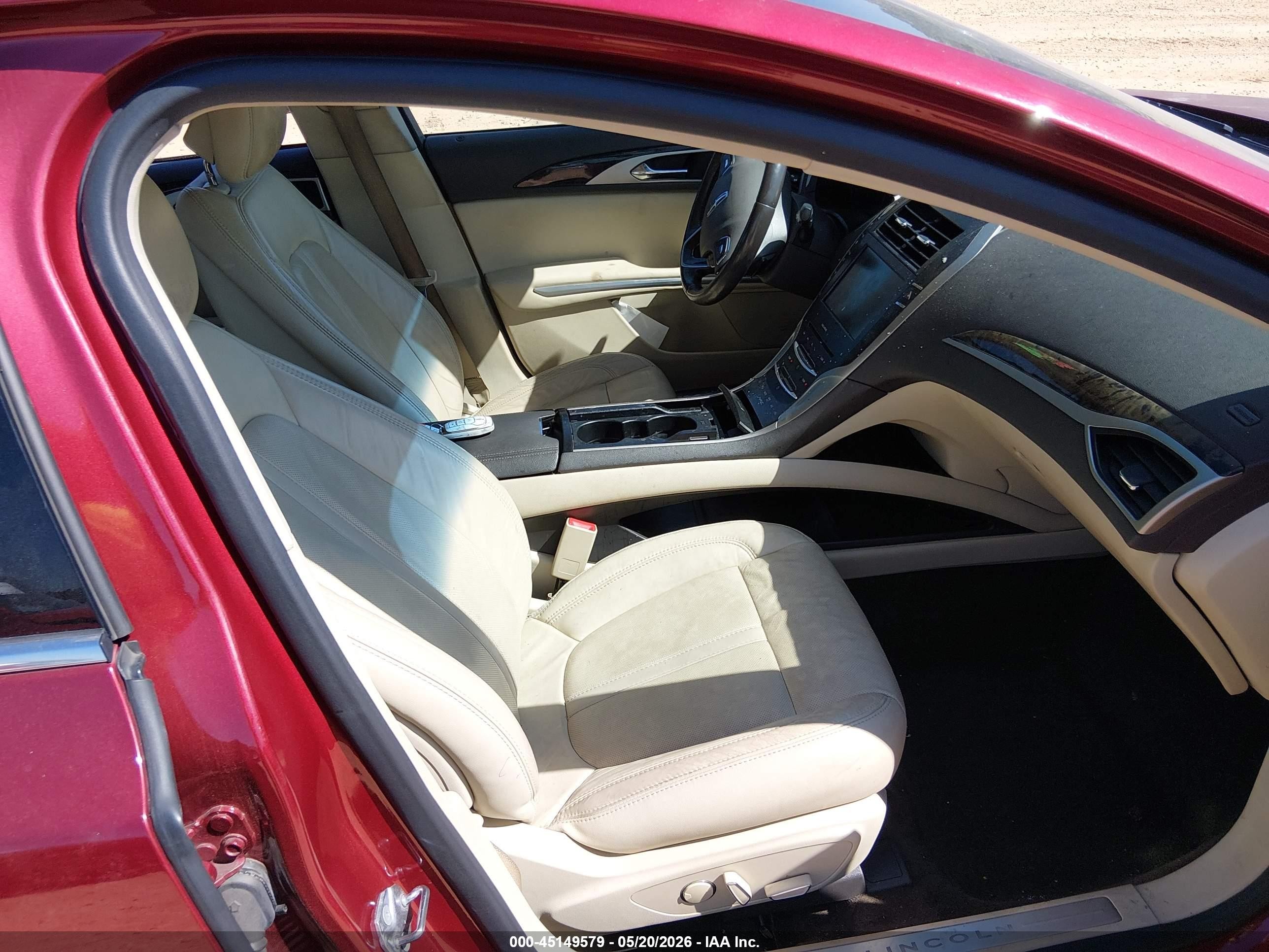 2015 Lincoln Mkz   Red vin: 3LN6L2J90FR627022
