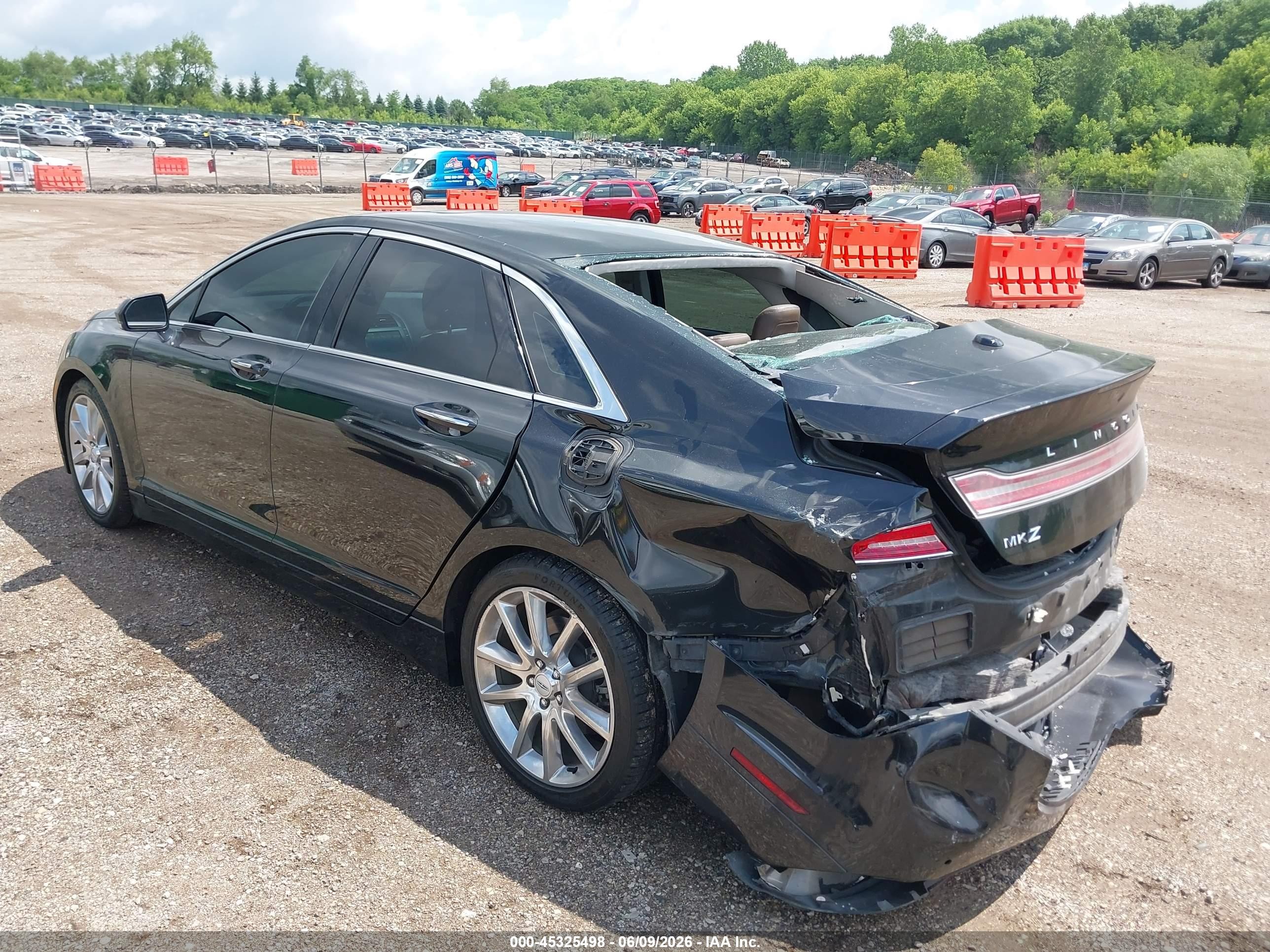 2013 Lincoln Mkz   Черный vin: 3LN6L2J91DR826352